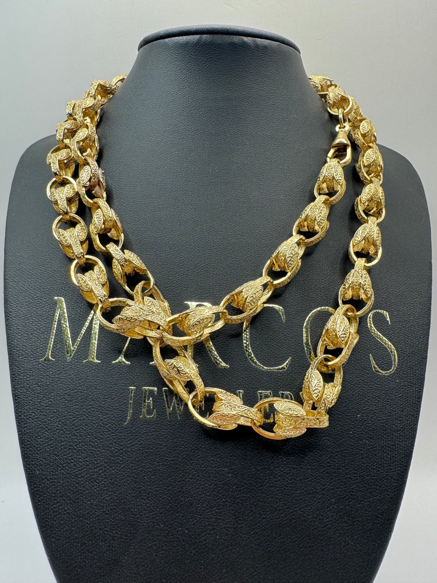 9ct Gold Tulip Chain 35” 10.5mm 96.5g