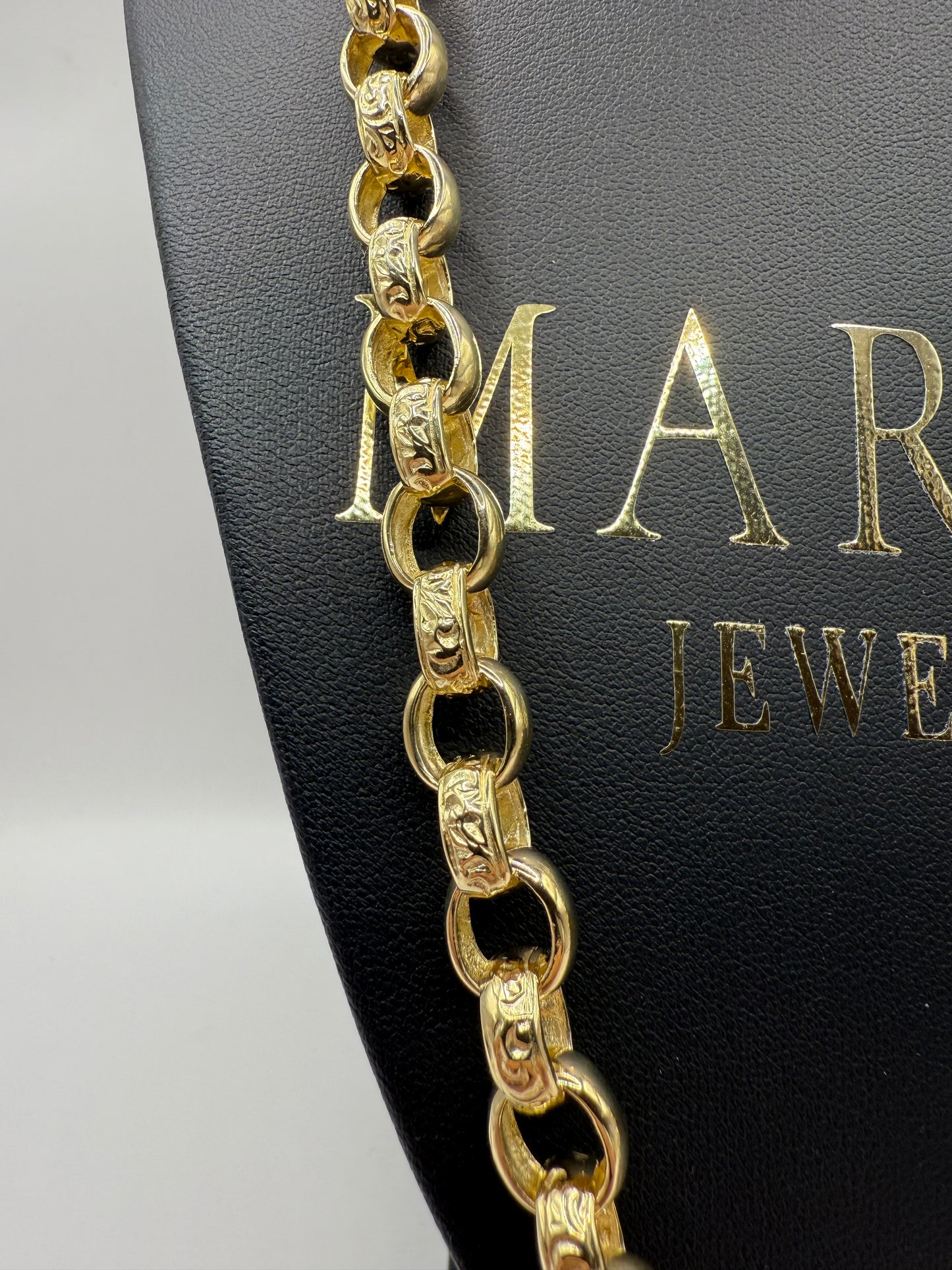 9ct Gold Oval Belcher Chain 24” 9/11mm 70.1g