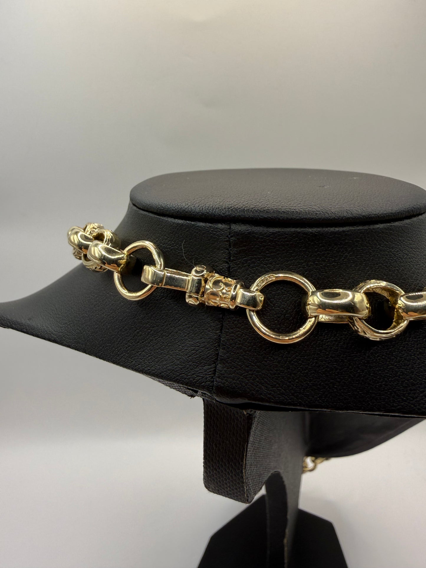 9ct Gold Oval Belcher Chain 24.8" 10-11mm 73.67g