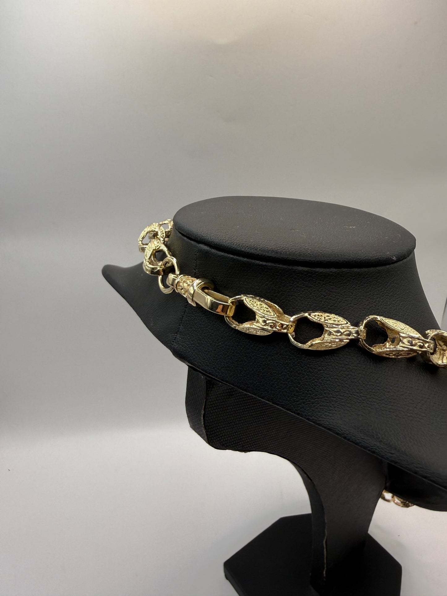 9ct Gold Tulip Chain 24.5" 8mm 58.65g