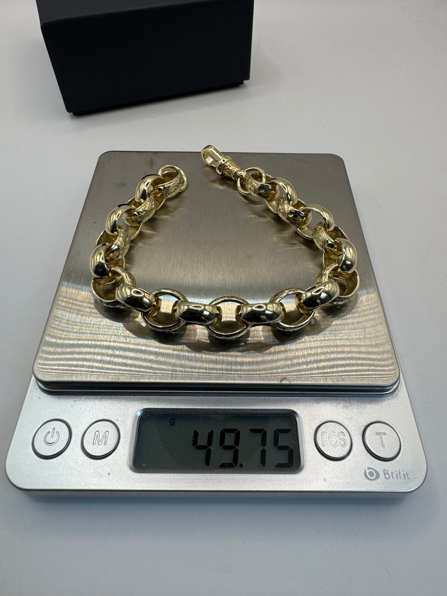 9ct Gold Oval Belcher Bracelet 9.25” 12-14mm 49.75g