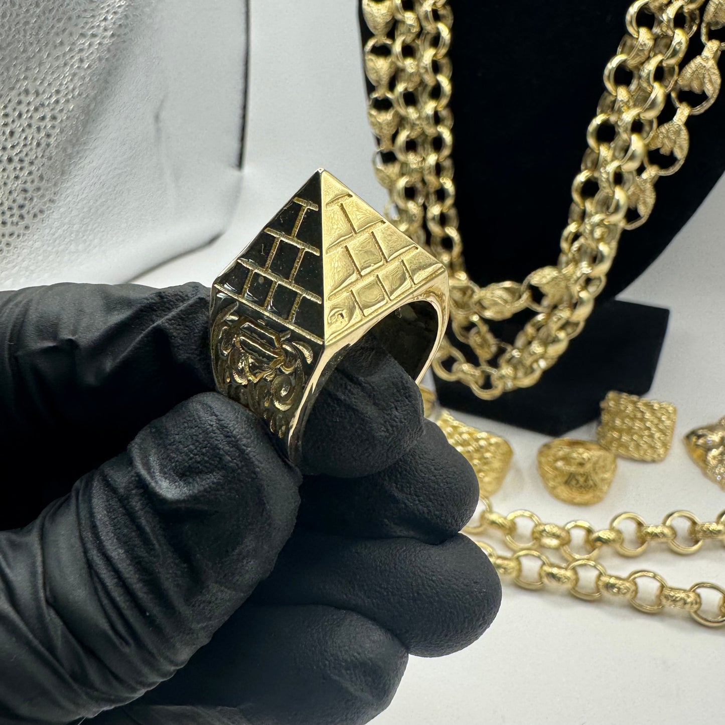 9ct Solid Gold Pyramid Ring
