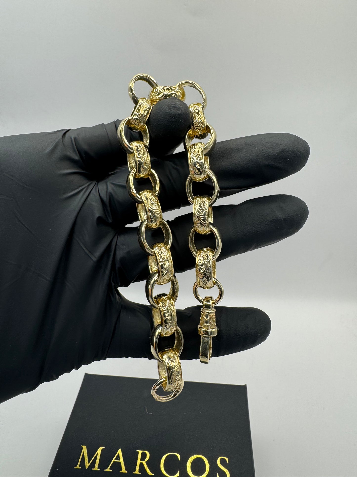 9ct Gold Oval Belcher Bracelet 9.25” 12-14mm 49.38g