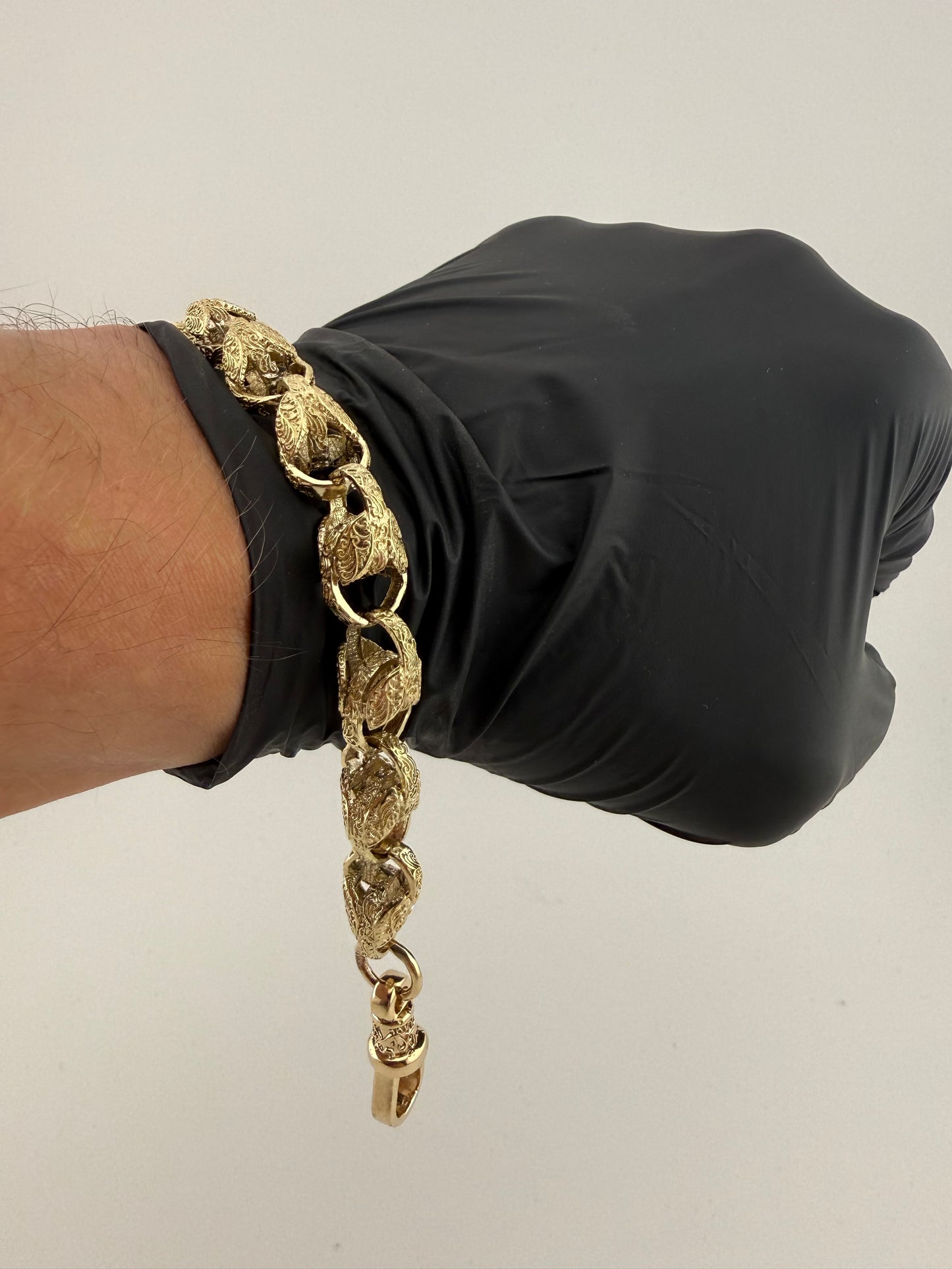9ct Gold Tulip Bracelet 9.25" 11mm 33.1g