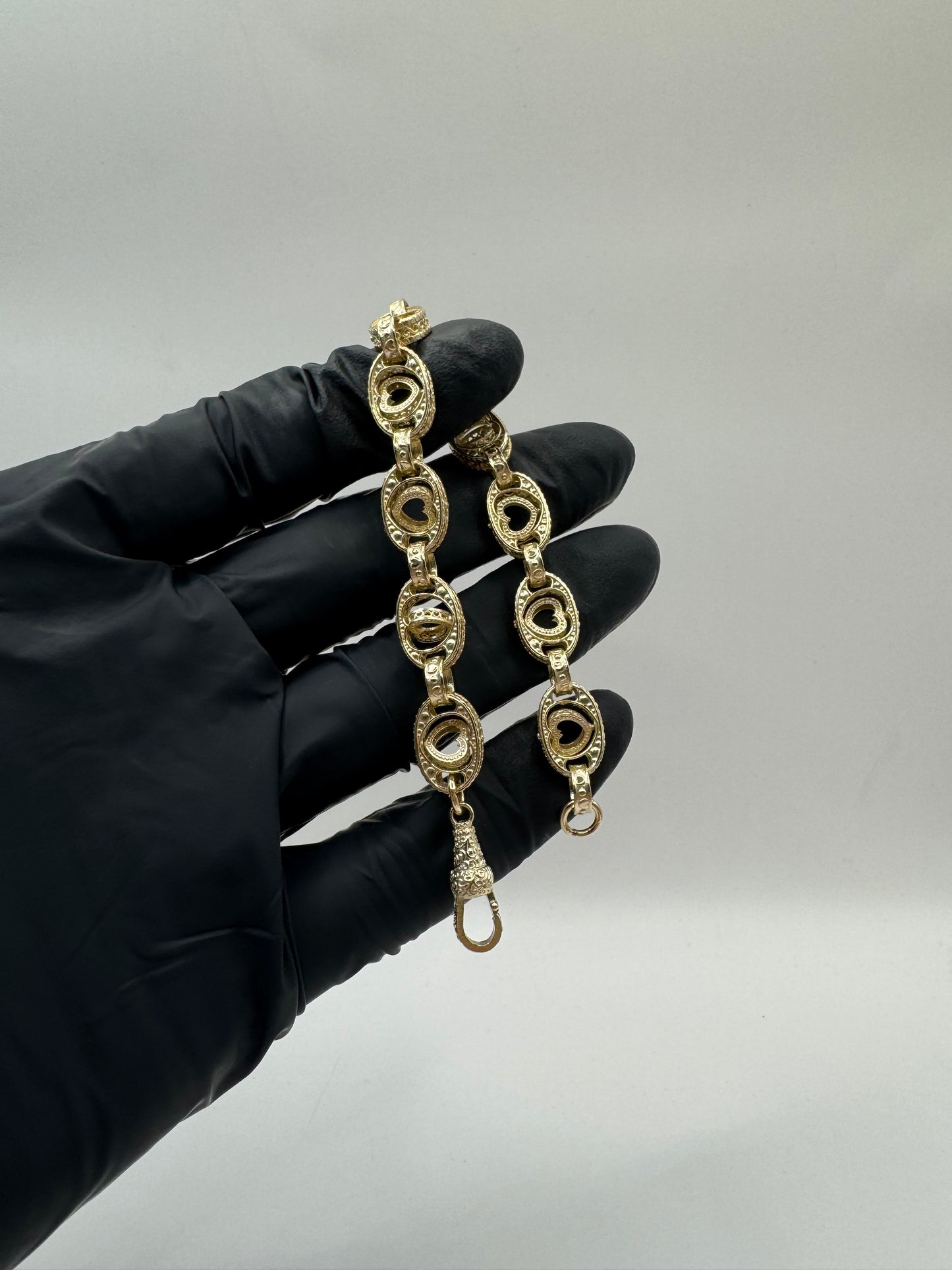 9ct Gold Spinning Heart Bracelet