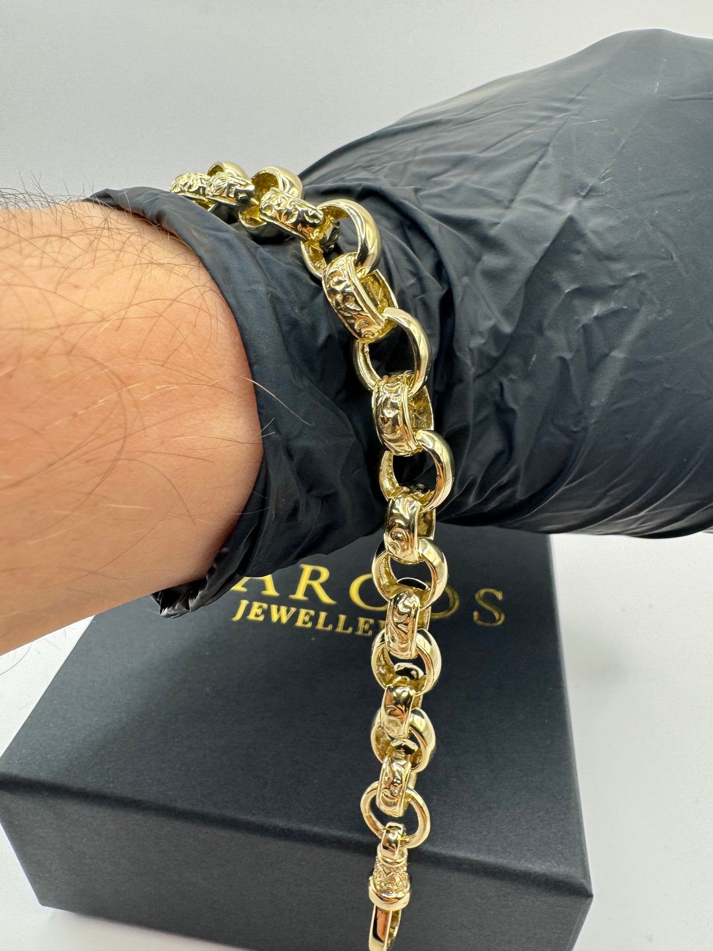 9ct Gold Oval Belcher Bracelet 9.1" 10mm 25g