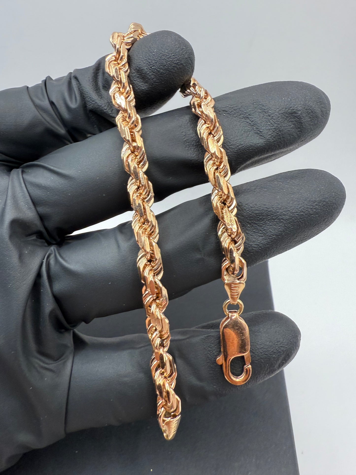 9ct Solid Gold Rope Bracelet 8" 5-6mm 18.59g