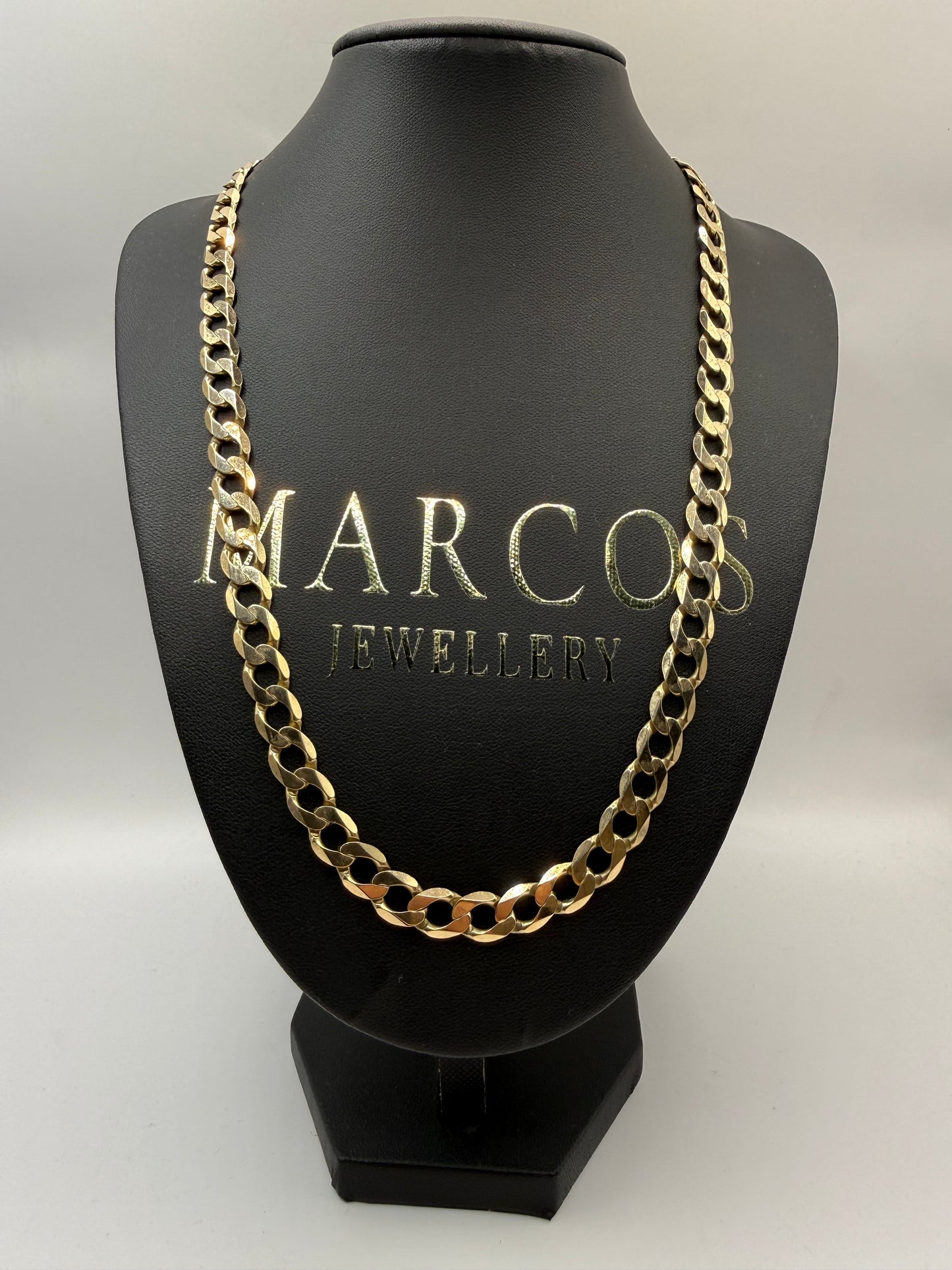 9ct Gold Curb Chain 22.25" 9mm 44.44g