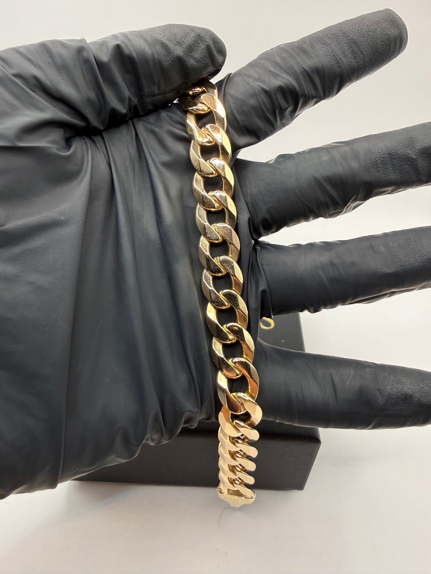 9ct Gold Curb Bracelet 8.1" 12mm 41.2g