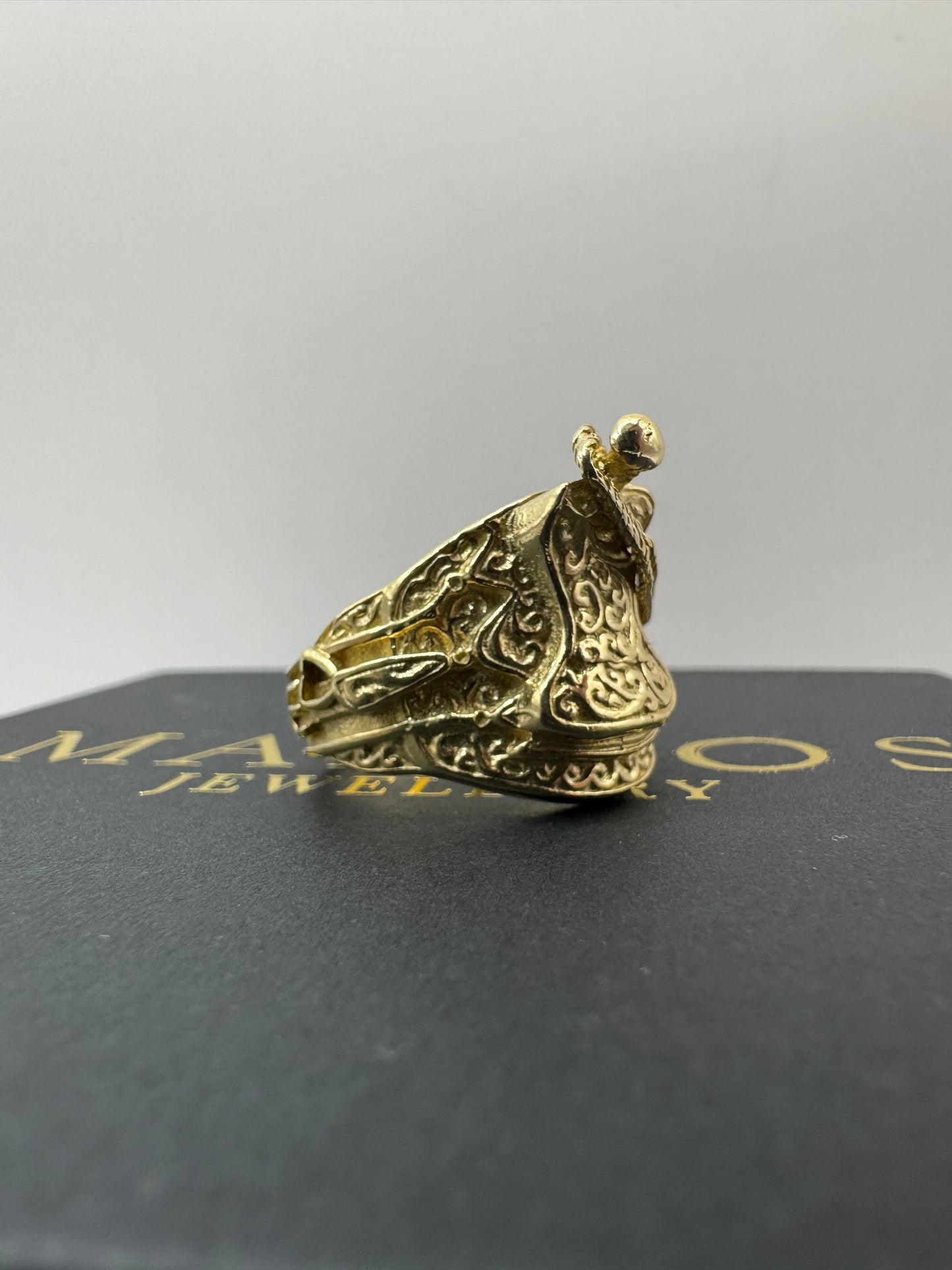 9ct Solid Gold Saddle Ring