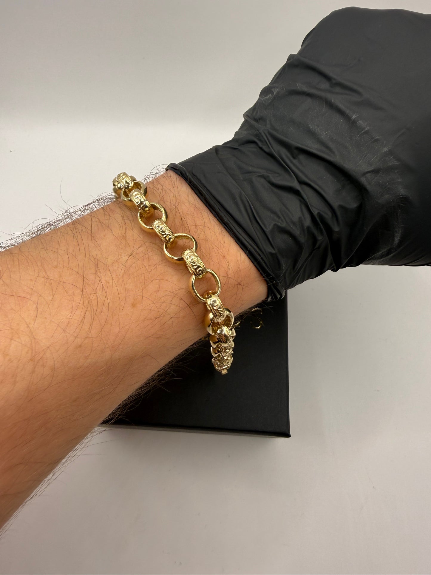 9ct Gold Belcher Bracelet 7.5" 10mm 21.66g