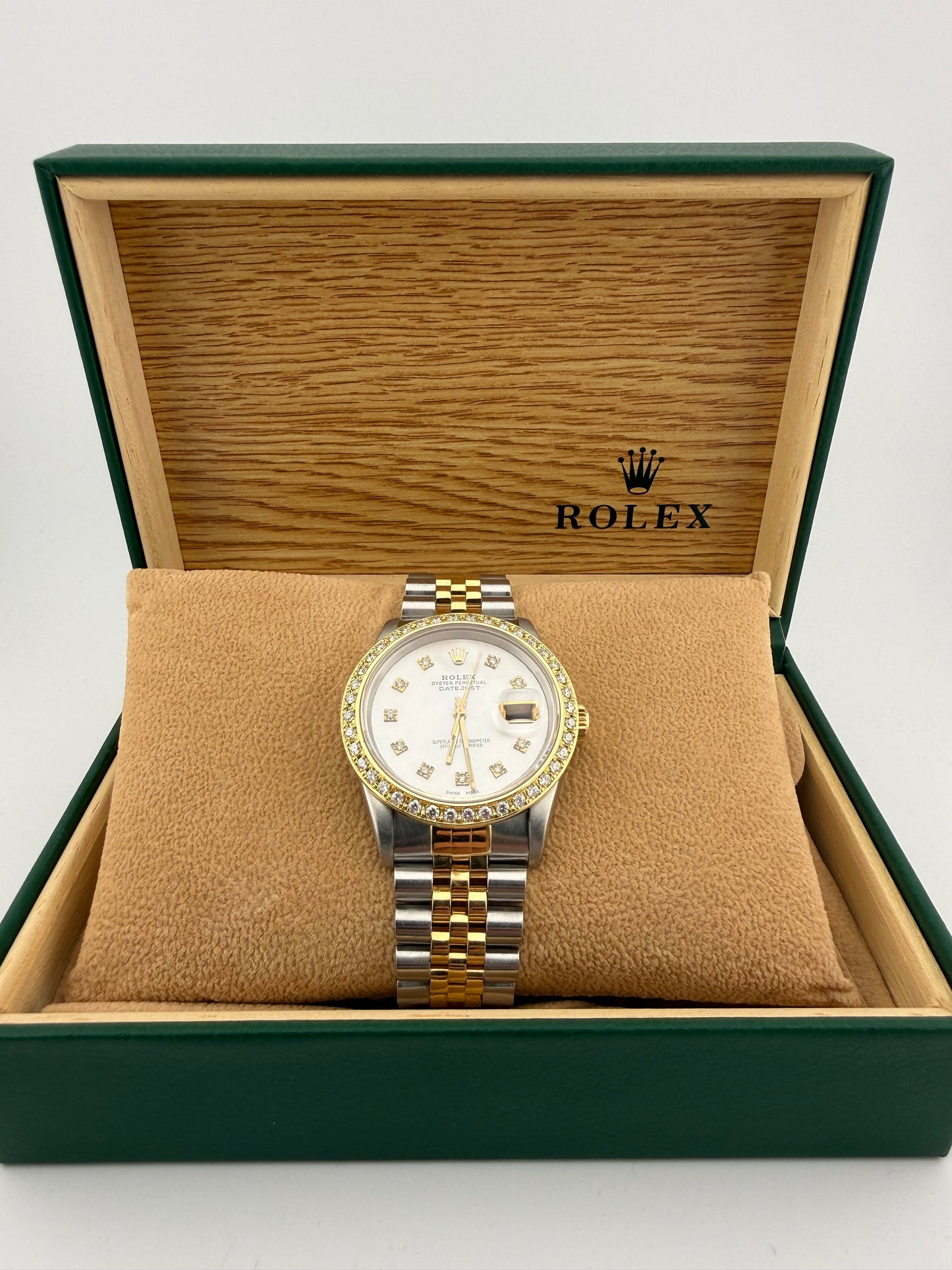 Rolex Datejust 36mm 16233 Year 1989 Pearl Diamond Dot Dial