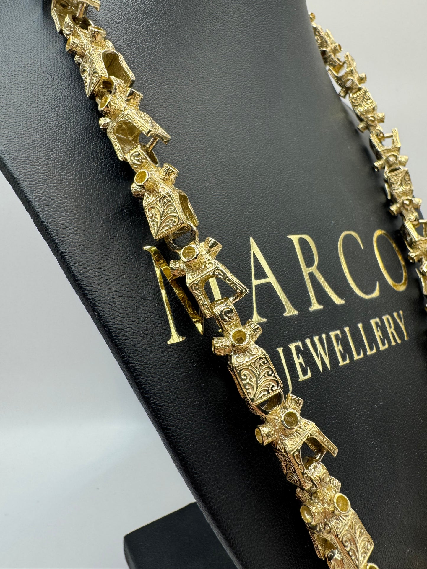 9ct Gold Lego Chain 24" 11mm 119.49g