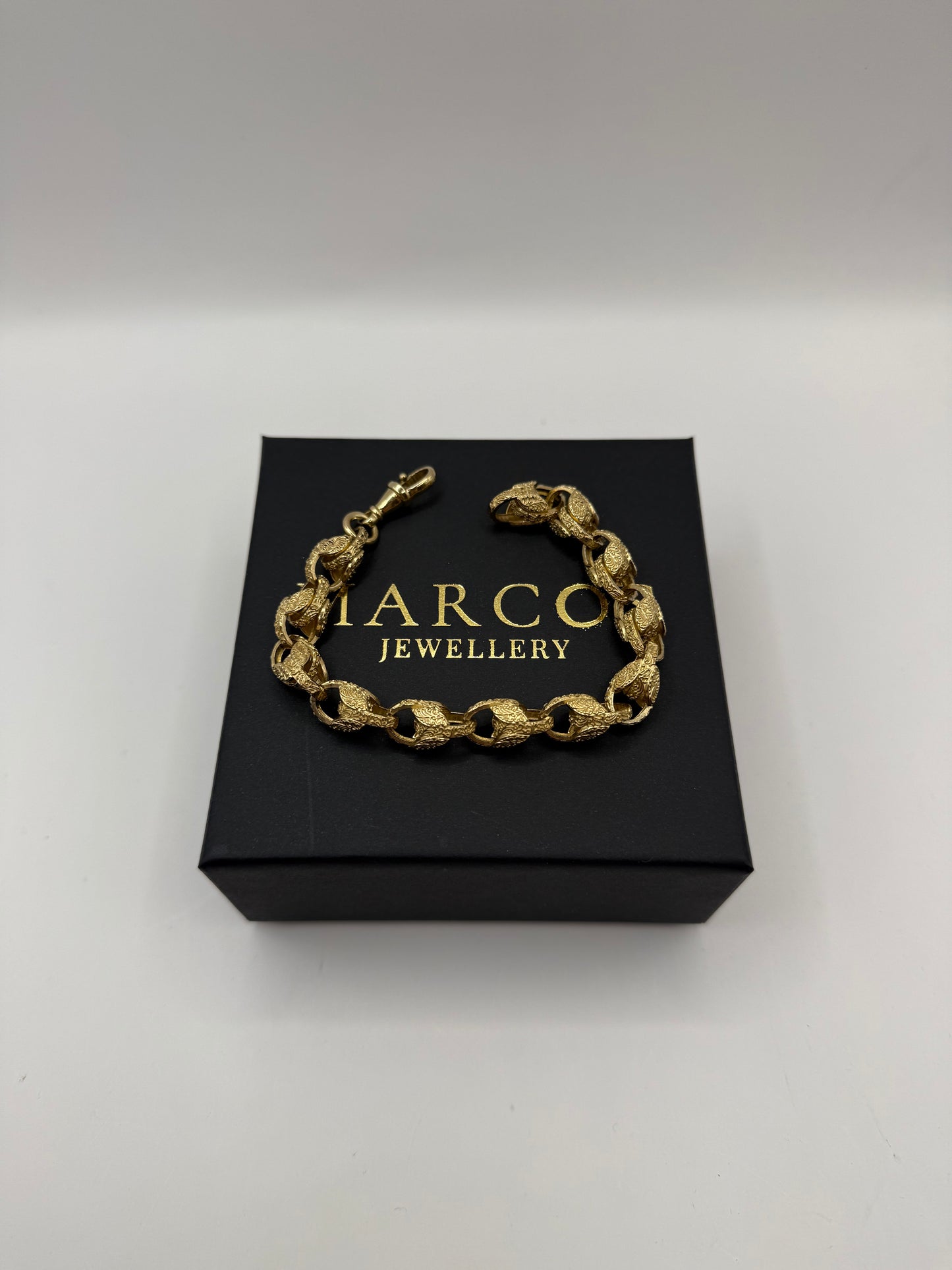 9ct Gold Tulip Bracelet 8" 10mm 28.08g