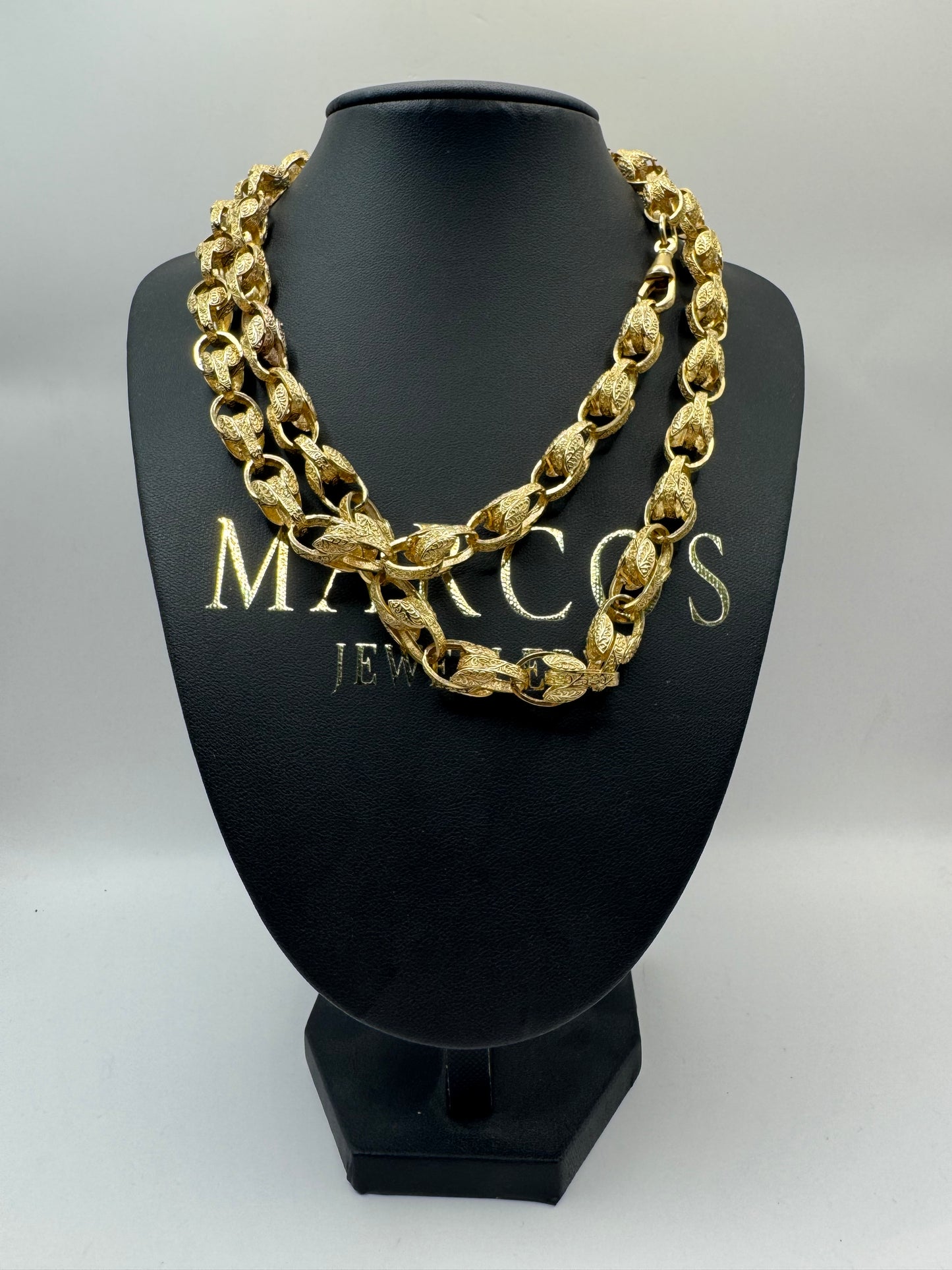 9ct Gold Tulip Chain 35” 10.5mm 96.5g