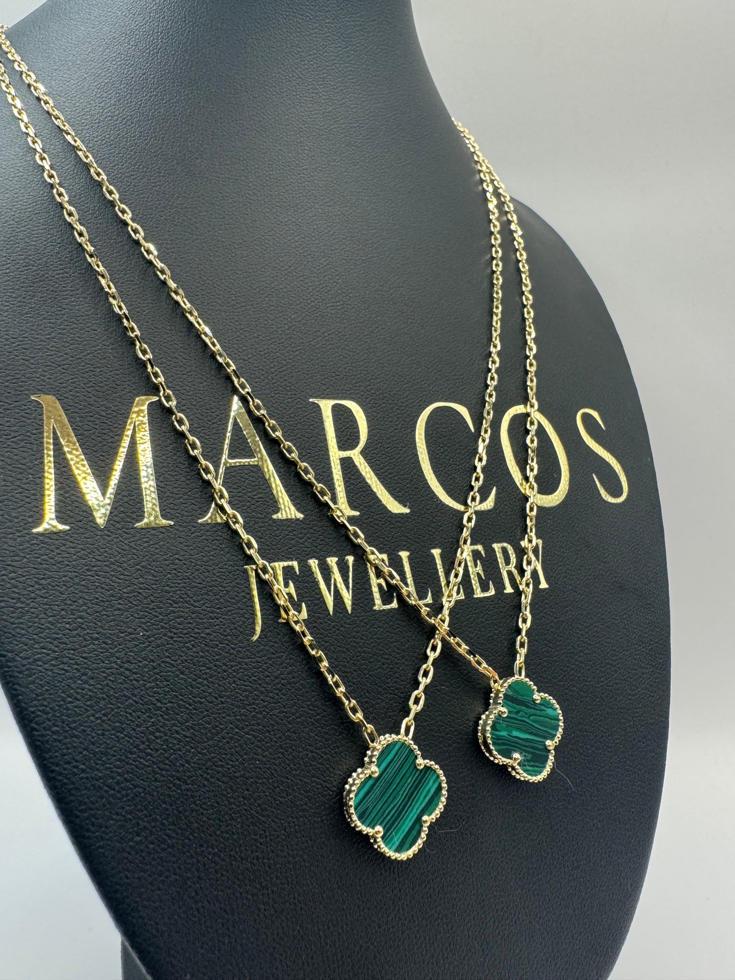 9ct Gold Designer Style Chain Necklace
