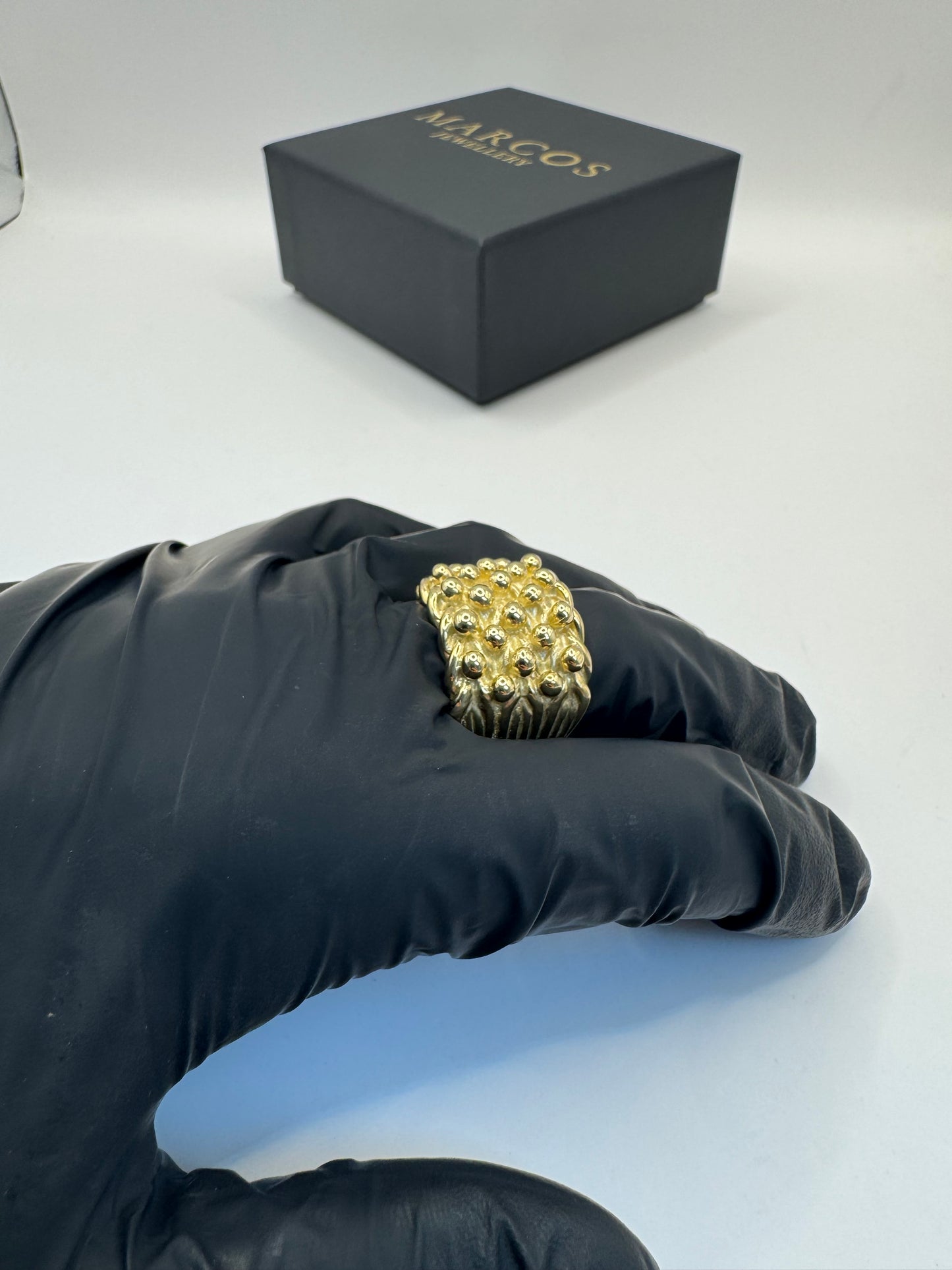 9ct Gold Keeper Ring Size X-Y 22.83g