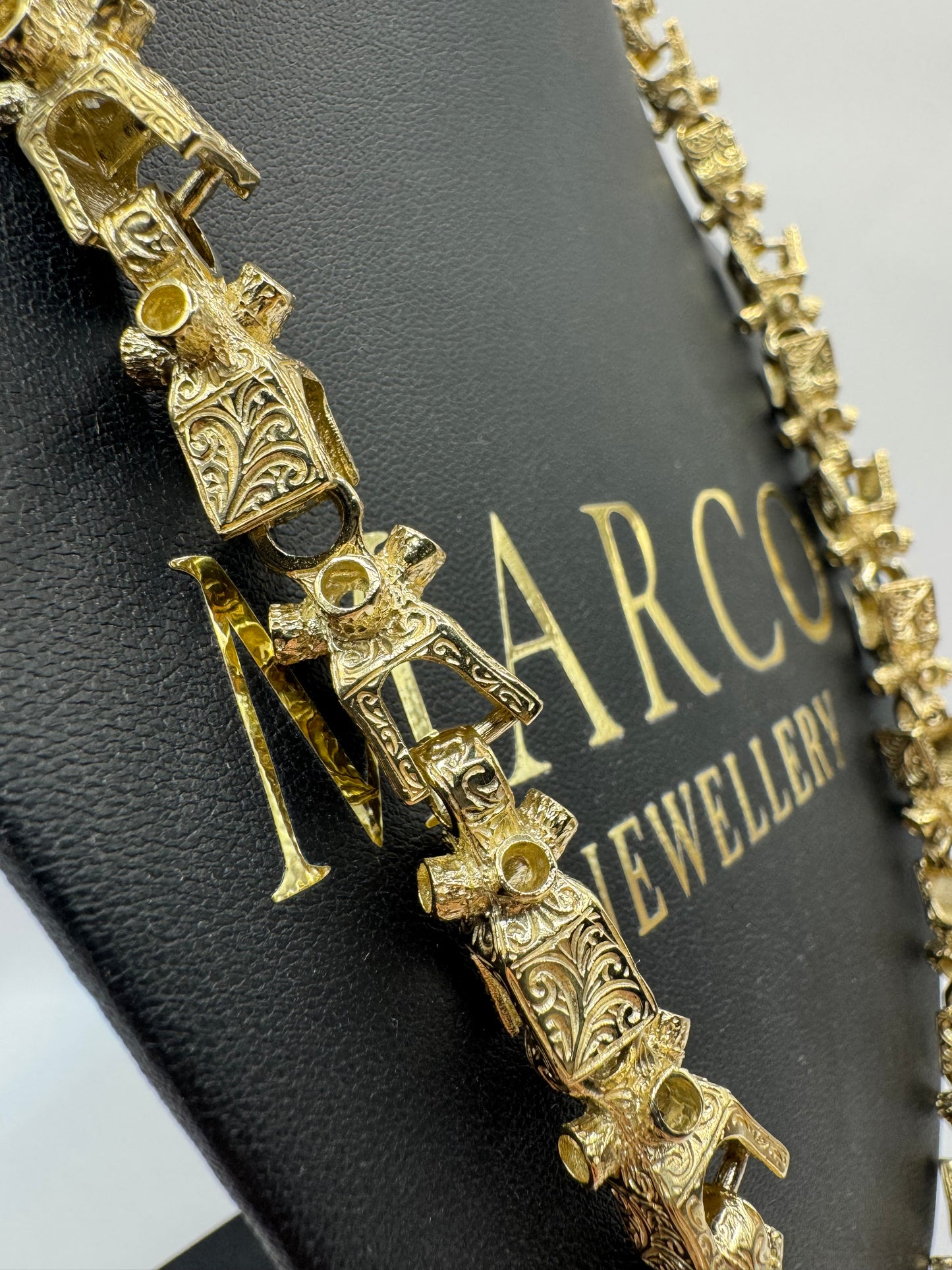 9ct Gold Lego Chain 24" 11mm 119.49g