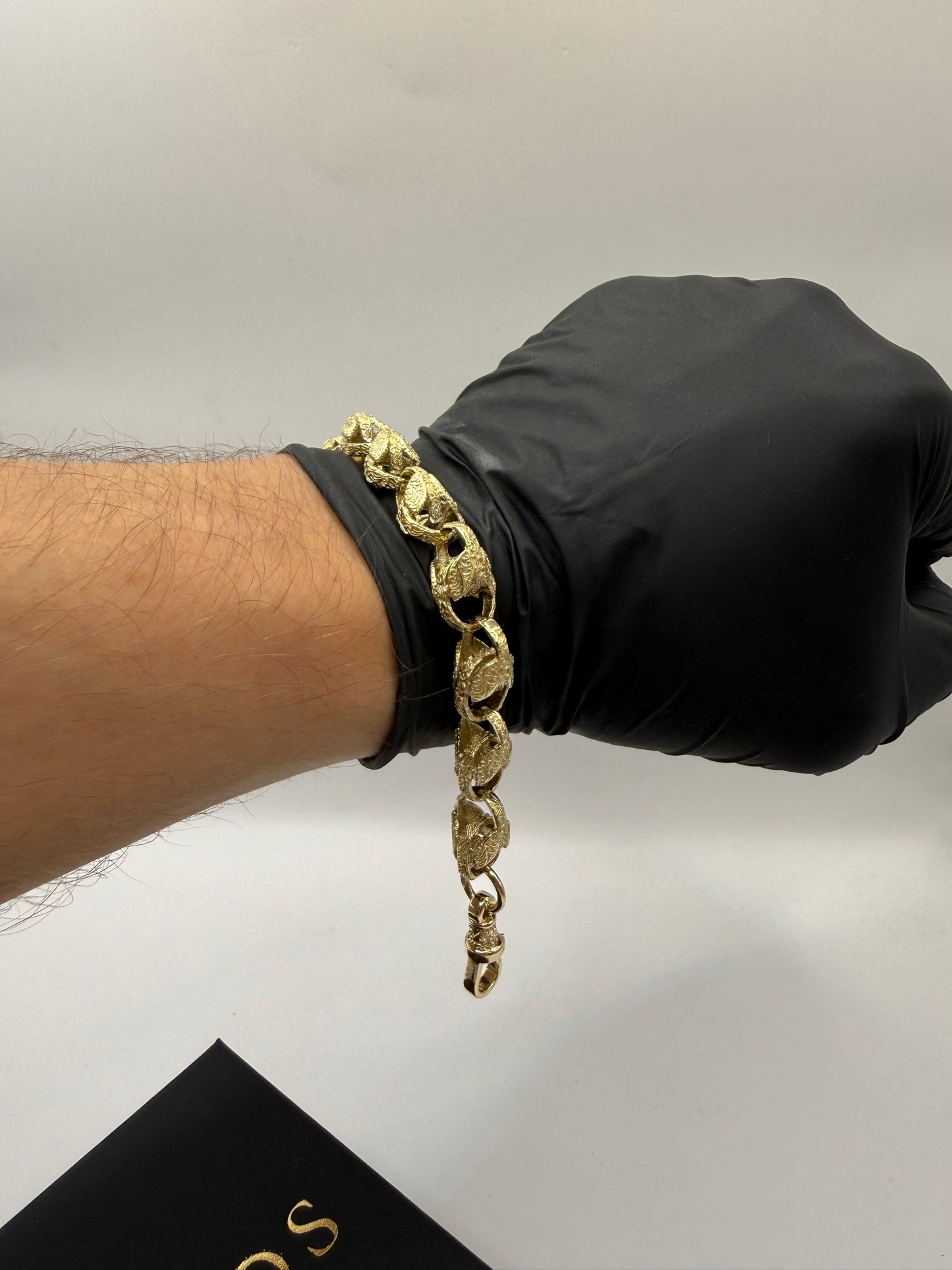 9ct Gold Tulip Bracelet 8.5" 11mm 30.15g