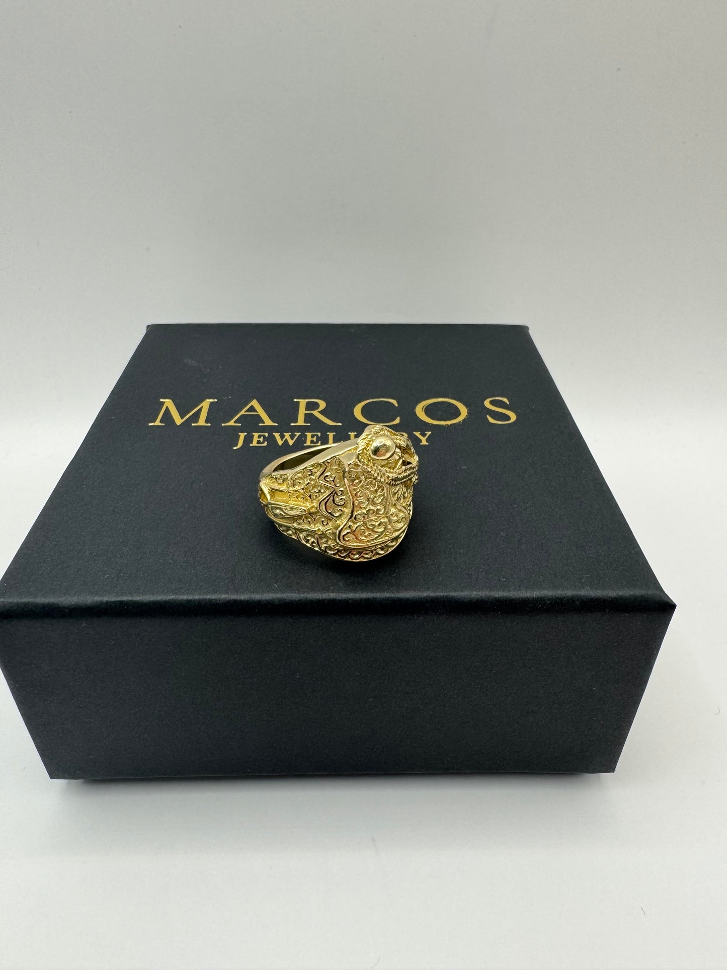 9ct Solid Gold Saddle Ring