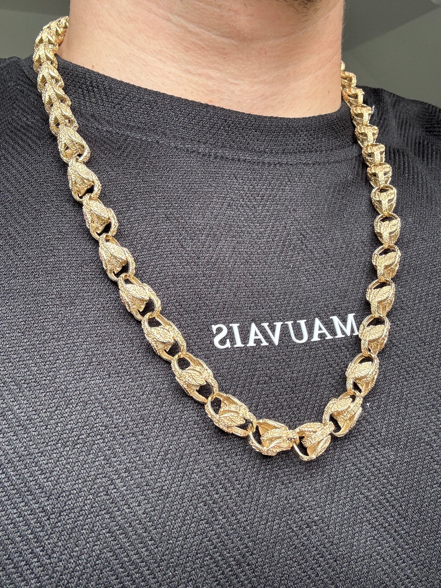 9ct Gold Tulip Chain 27.1" 11mm 94.14g