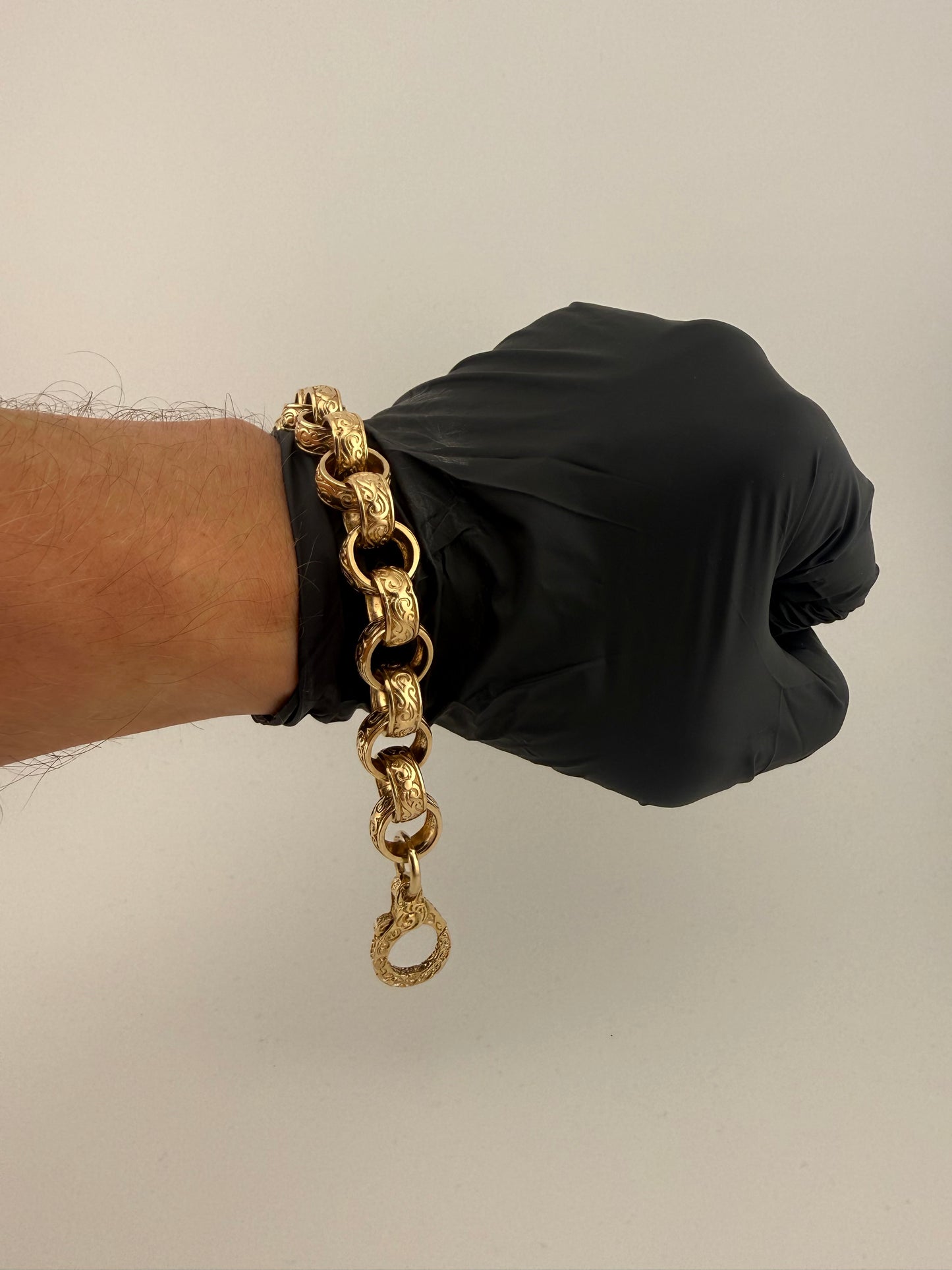 9ct Gold Belcher Bracelet 9" 14.5mm 45.1g
