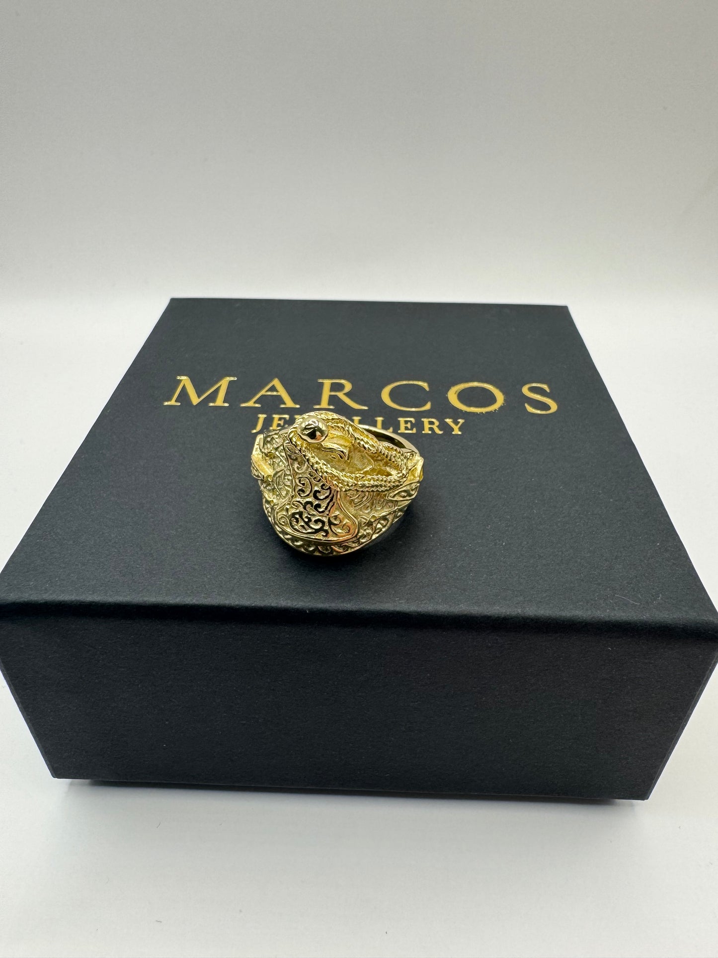 9ct Solid Gold Saddle Ring