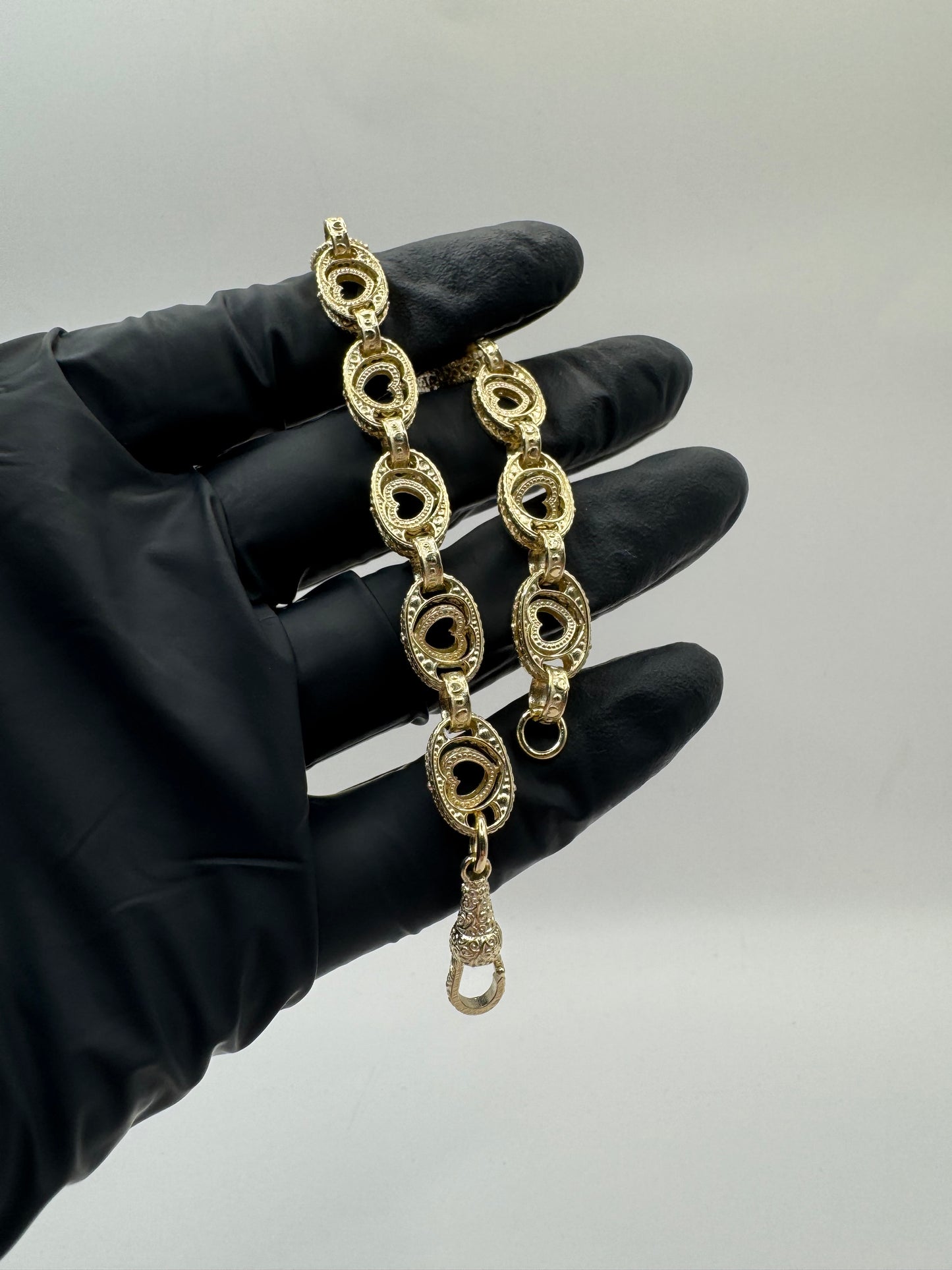 9ct Gold Spinning Heart Bracelet