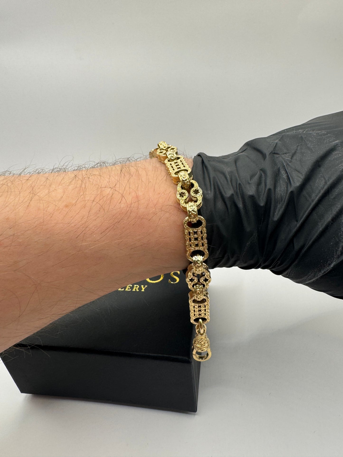 9ct Gold Stars & Bars Bracelet