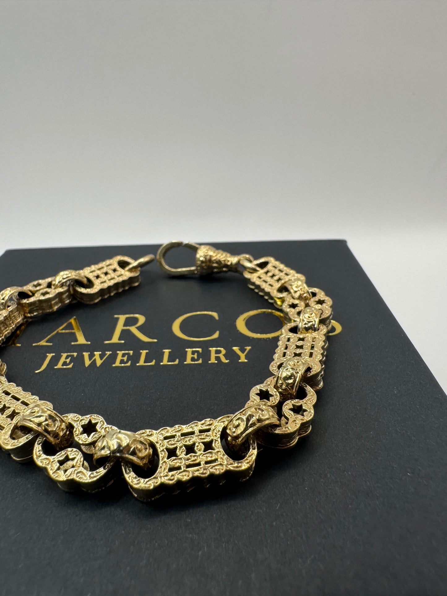 9ct Gold Stars & Bars Bracelet