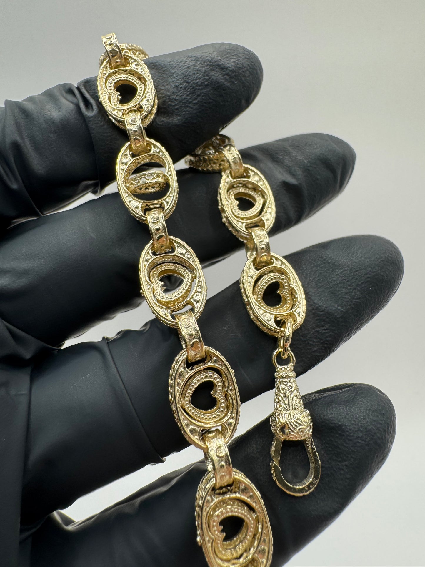 9ct Gold Spinning Heart Bracelet