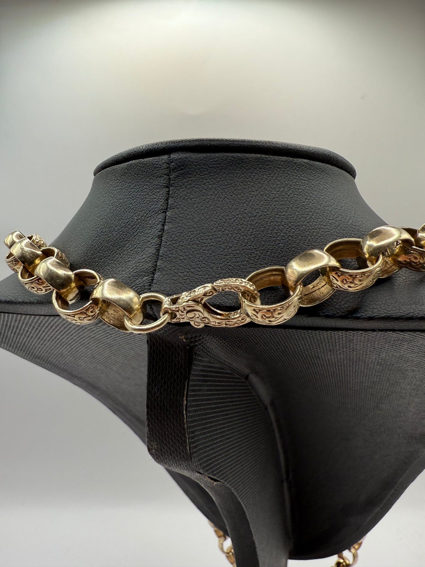 9ct Gold Belcher Chain 27" 10mm 68.62g