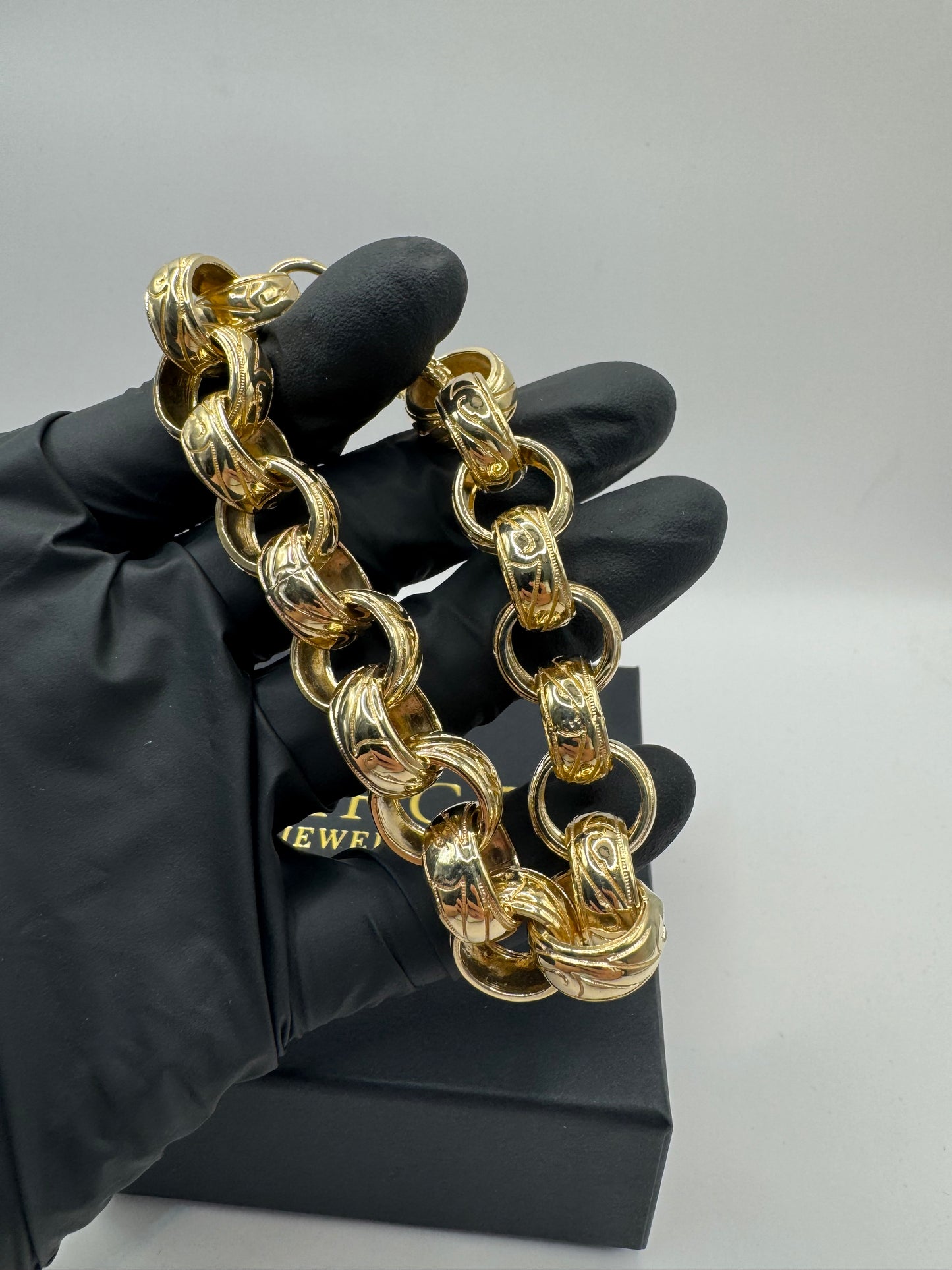 9ct Solid Gold Belcher Bracelet