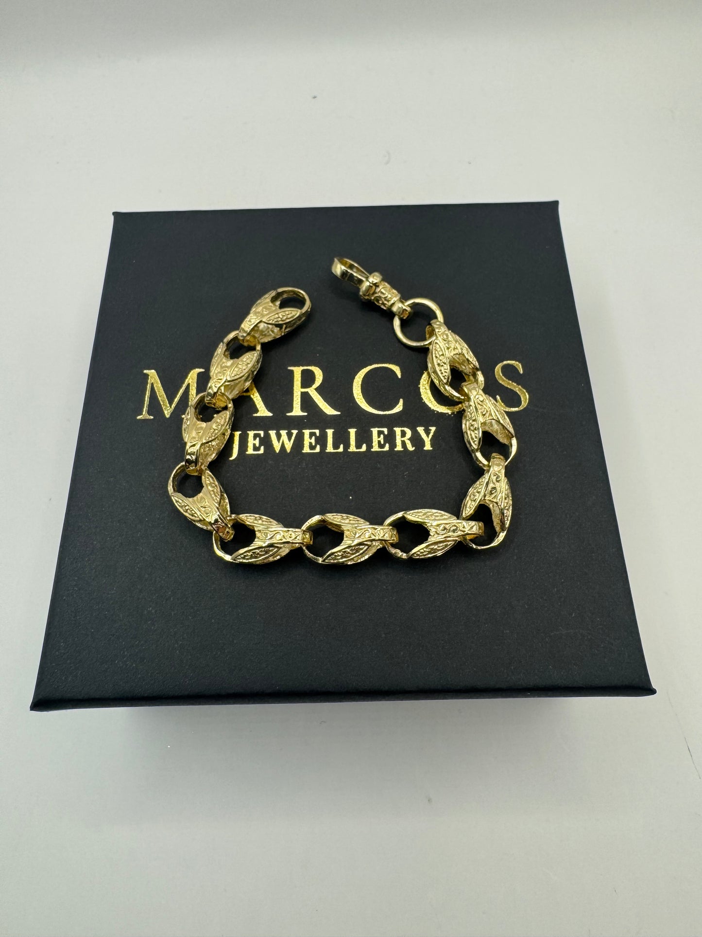 9ct Solid Gold Tulip Bracelet 7" 8mm 15.88g