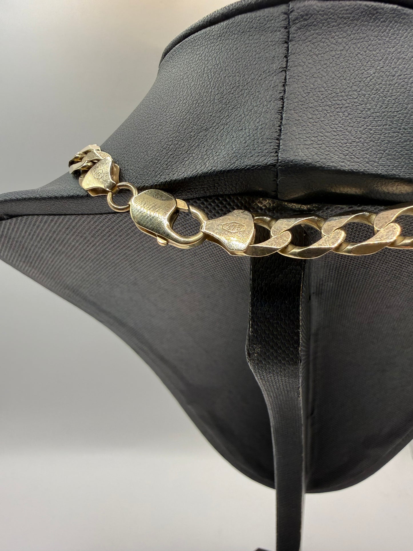 9ct Gold Curb Chain 22.25" 9mm 44.44g