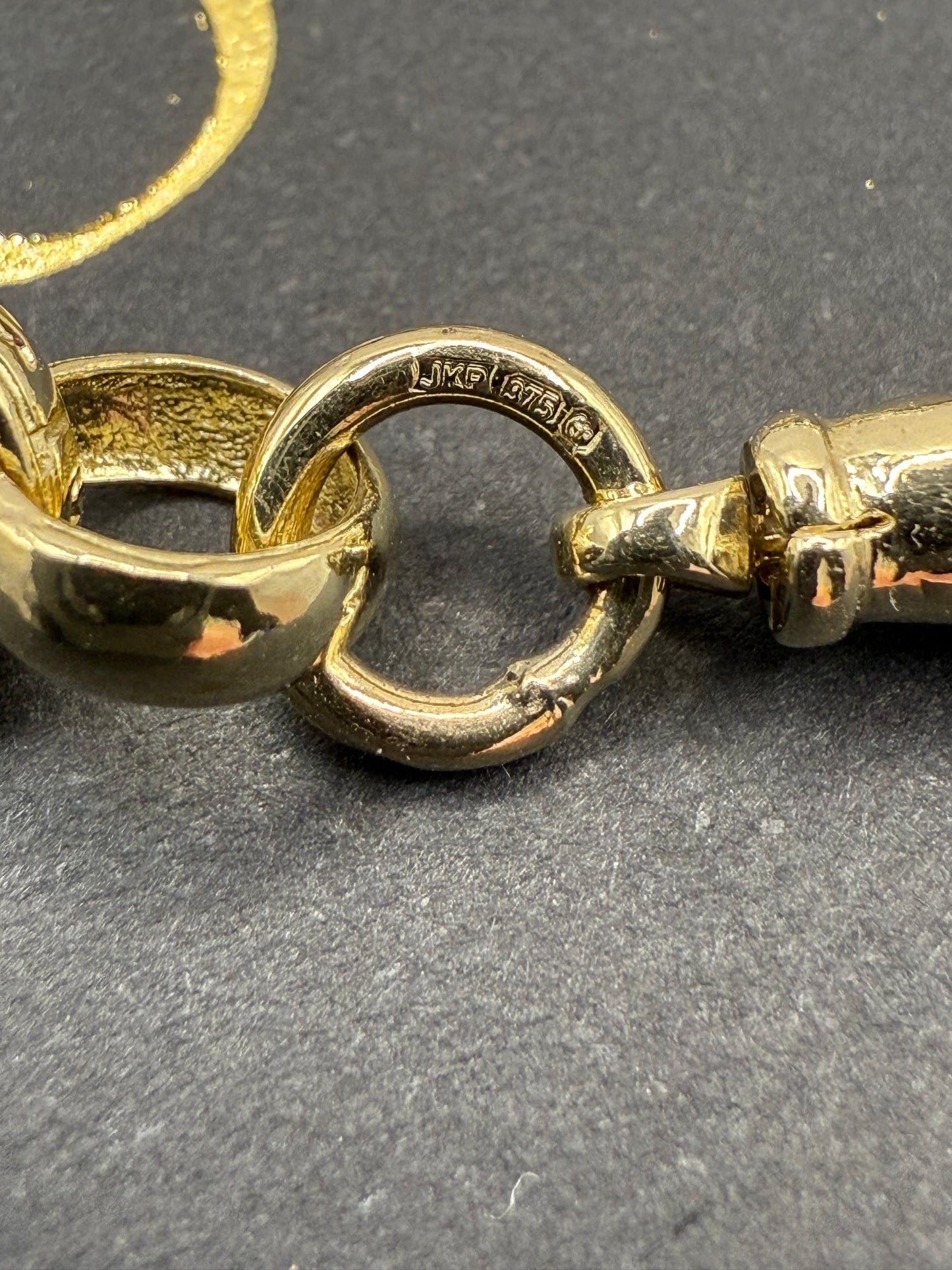 9ct Gold Belcher Boxing Gloves Bracelet 7" 7-10.5mm 11.4g