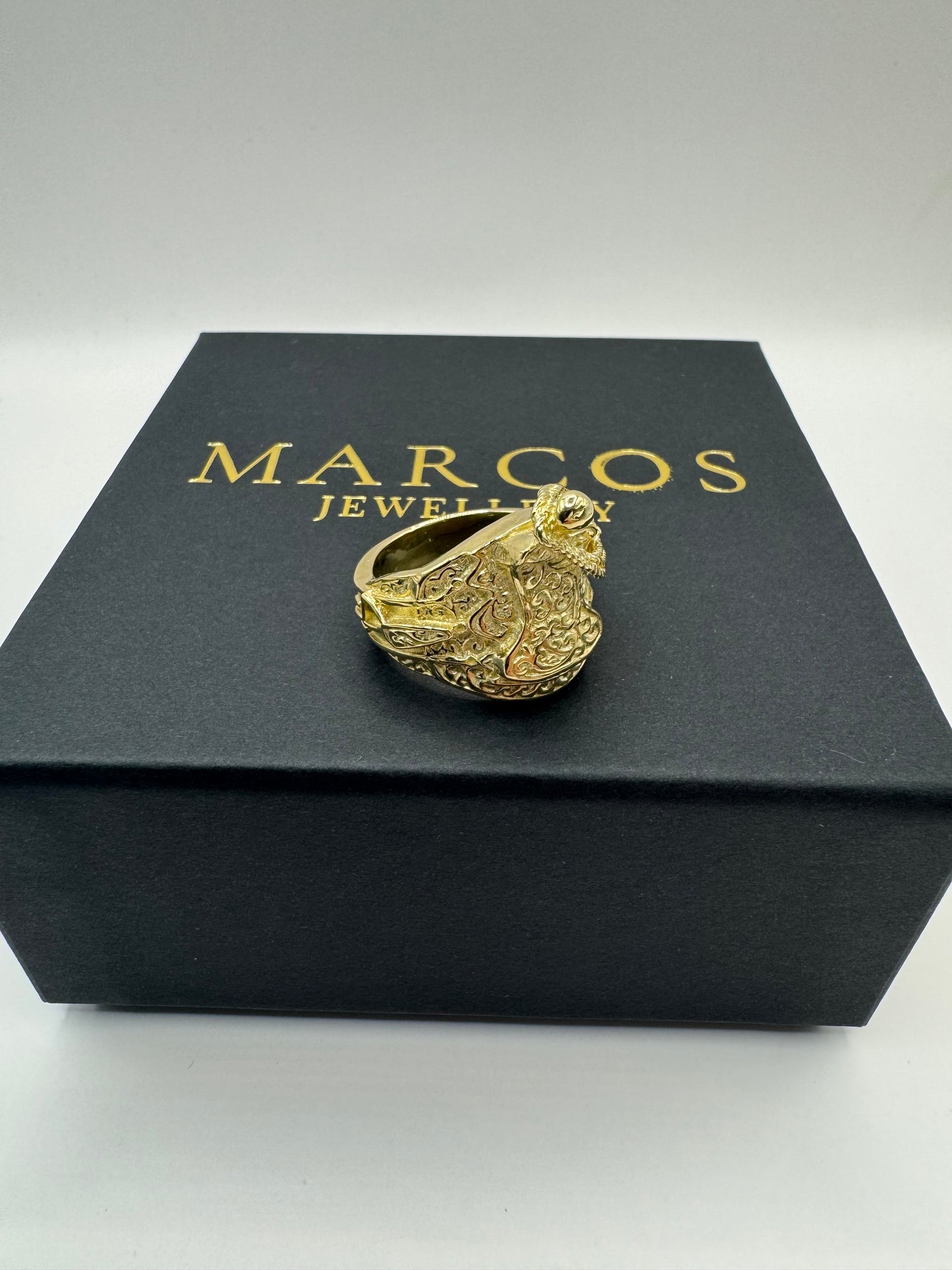9ct Solid Gold Saddle Ring