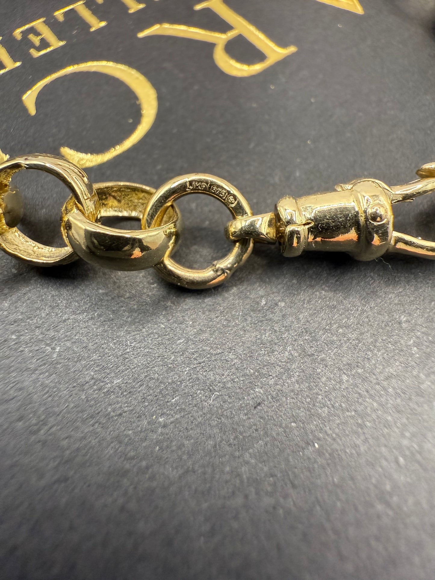 9ct Gold Belcher Boxing Gloves Bracelet 7" 7-10.5mm 11.4g