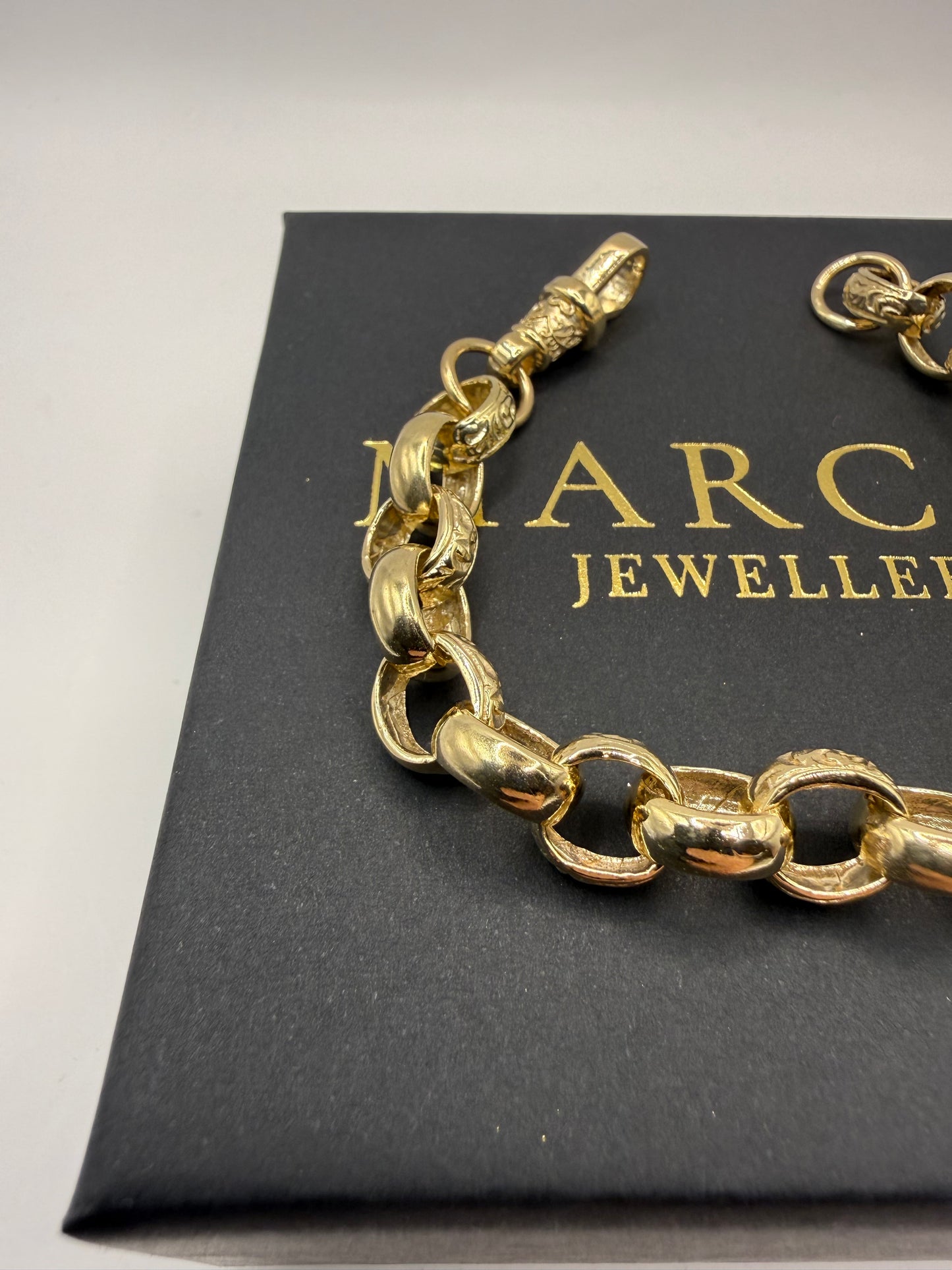 9ct Gold Belcher Bracelet 7.5" 10mm 21.66g