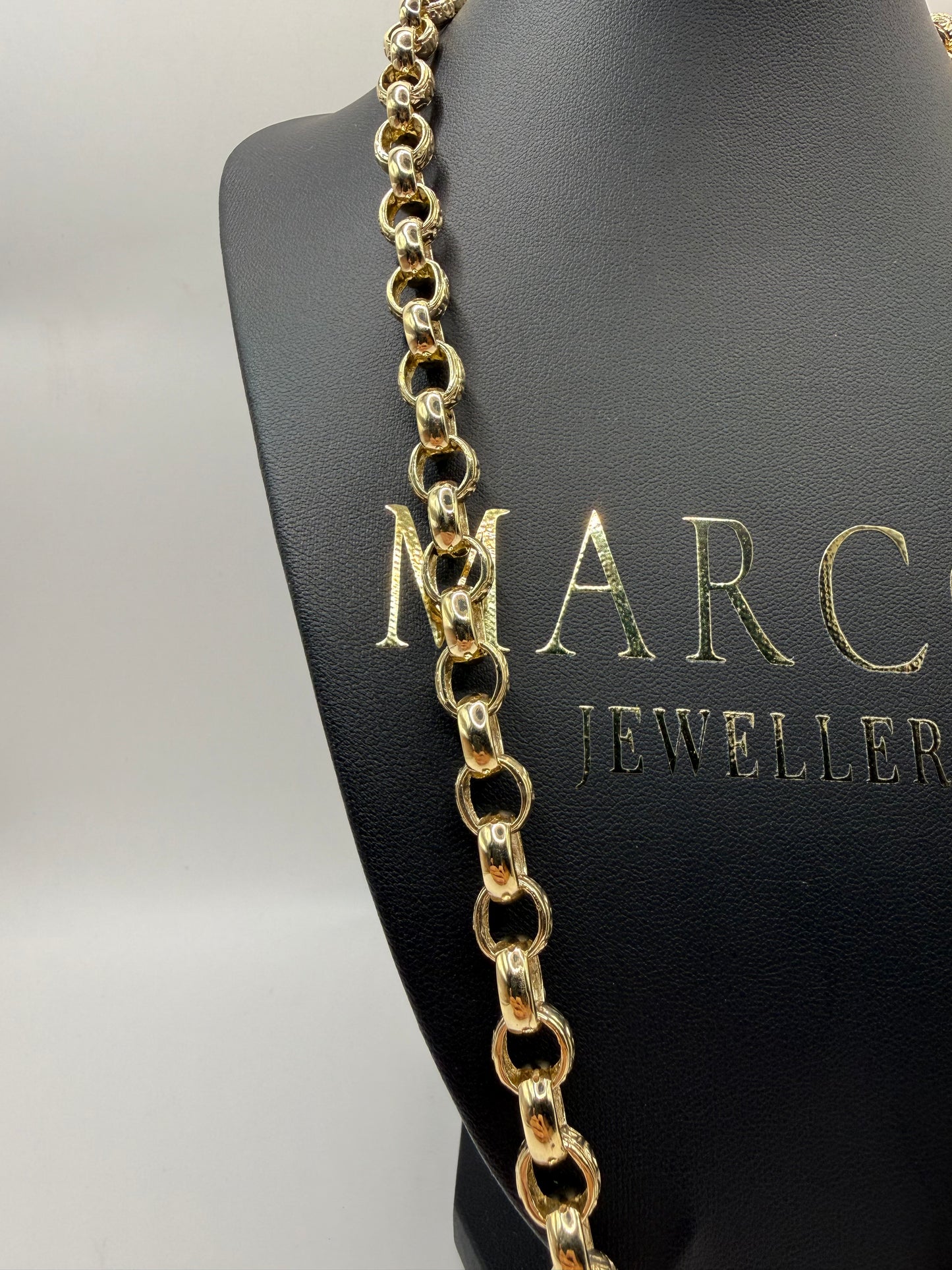 9ct Gold Oval Belcher Chain 24.8" 10-11mm 73.67g