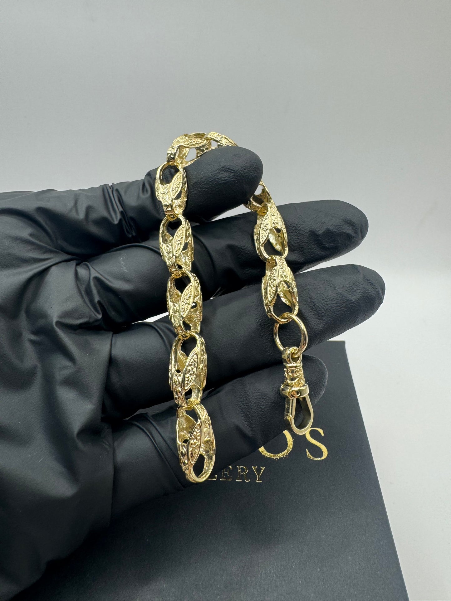 9ct Solid Gold Tulip Bracelet 7" 8mm 15.88g