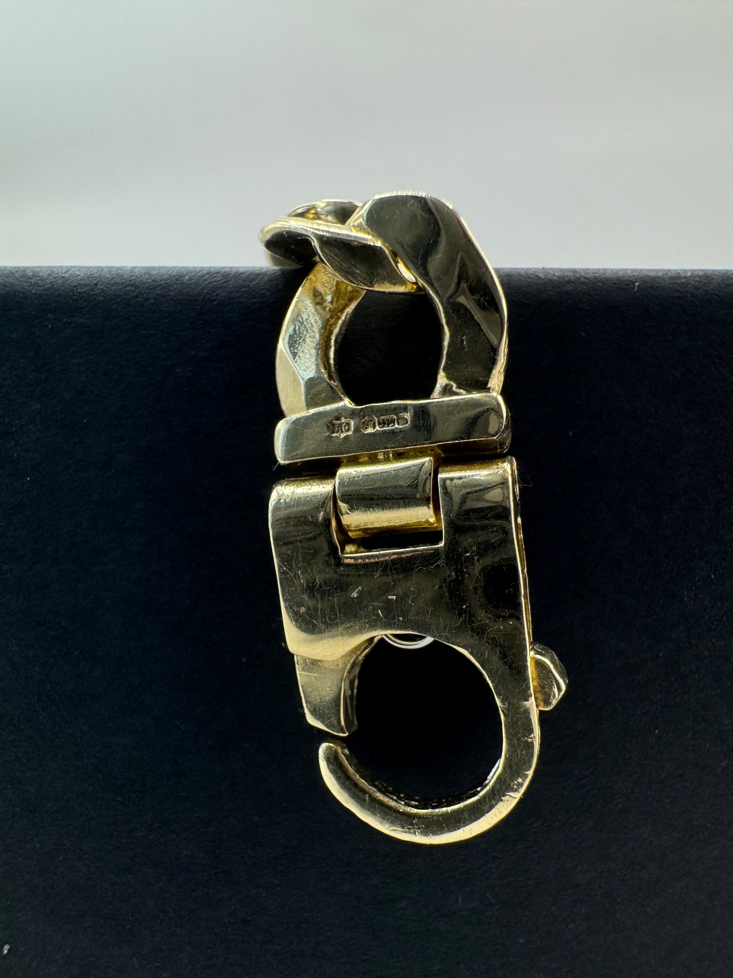 9ct Solid Gold Curb Bracelet 7.65” 11mm 29.4g