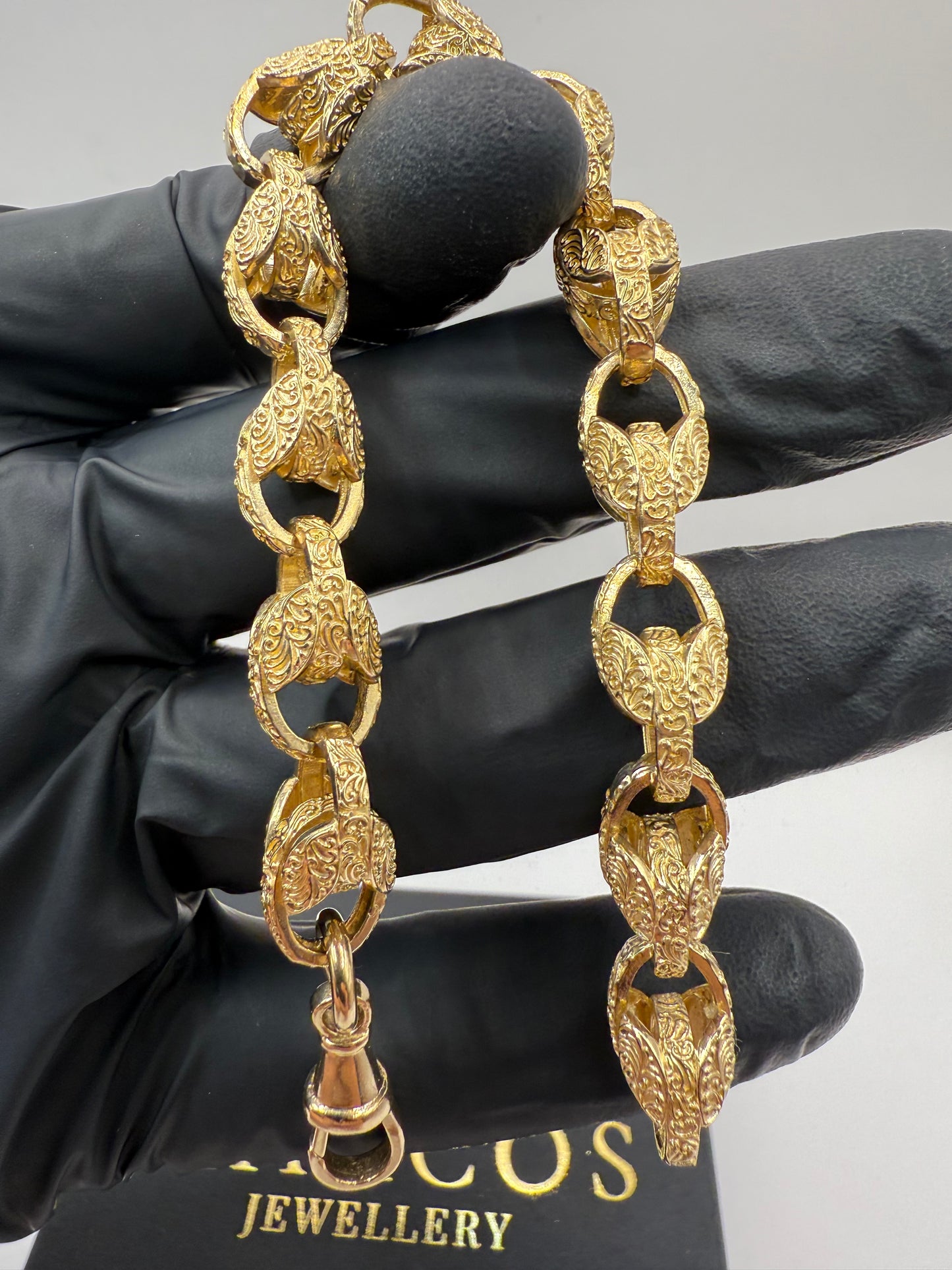 9ct Gold Tulip Bracelet 8" 10mm 28.08g