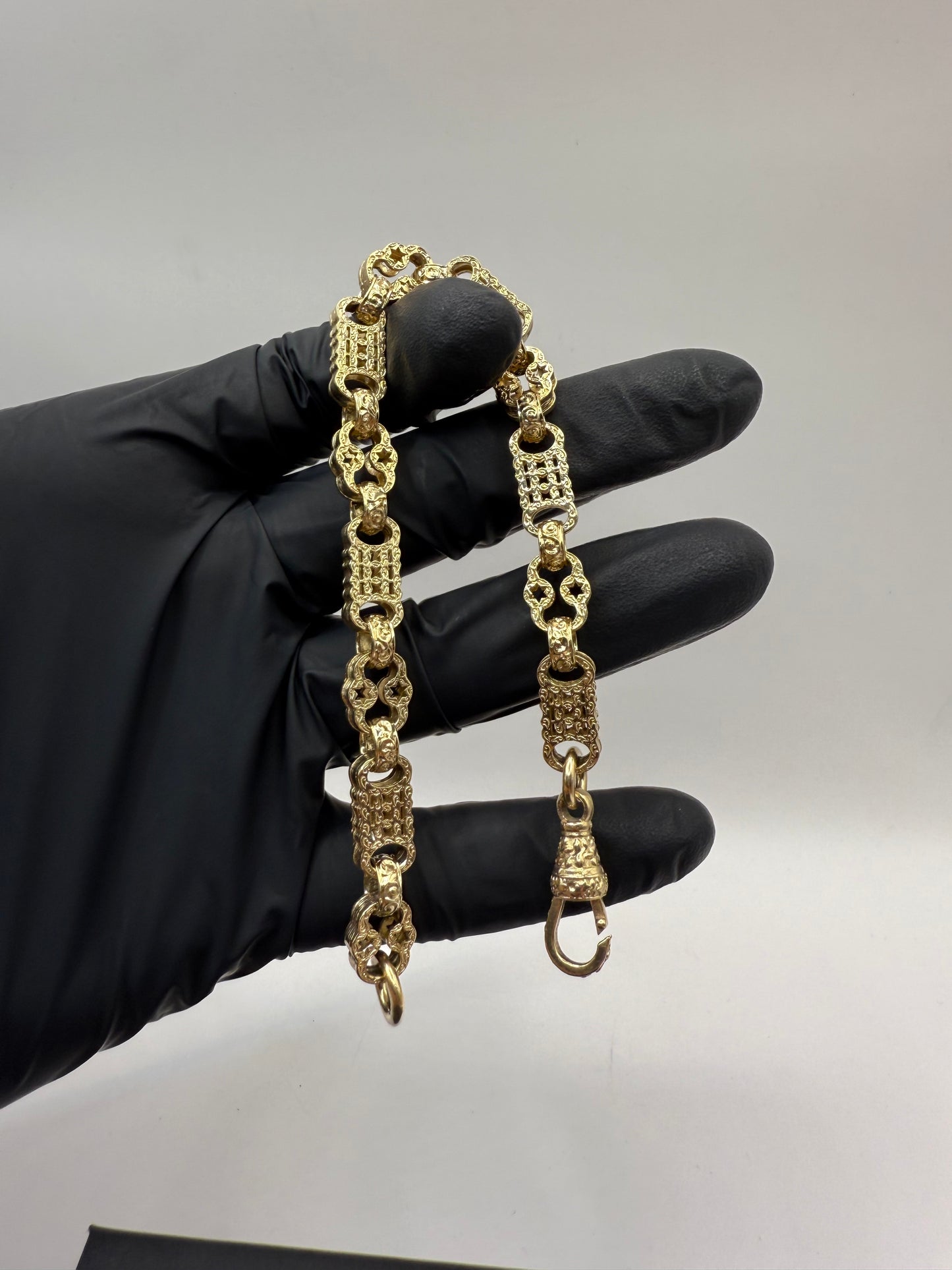 9ct Gold Stars Bars Bracelet 9.25" 9mm 28.2g