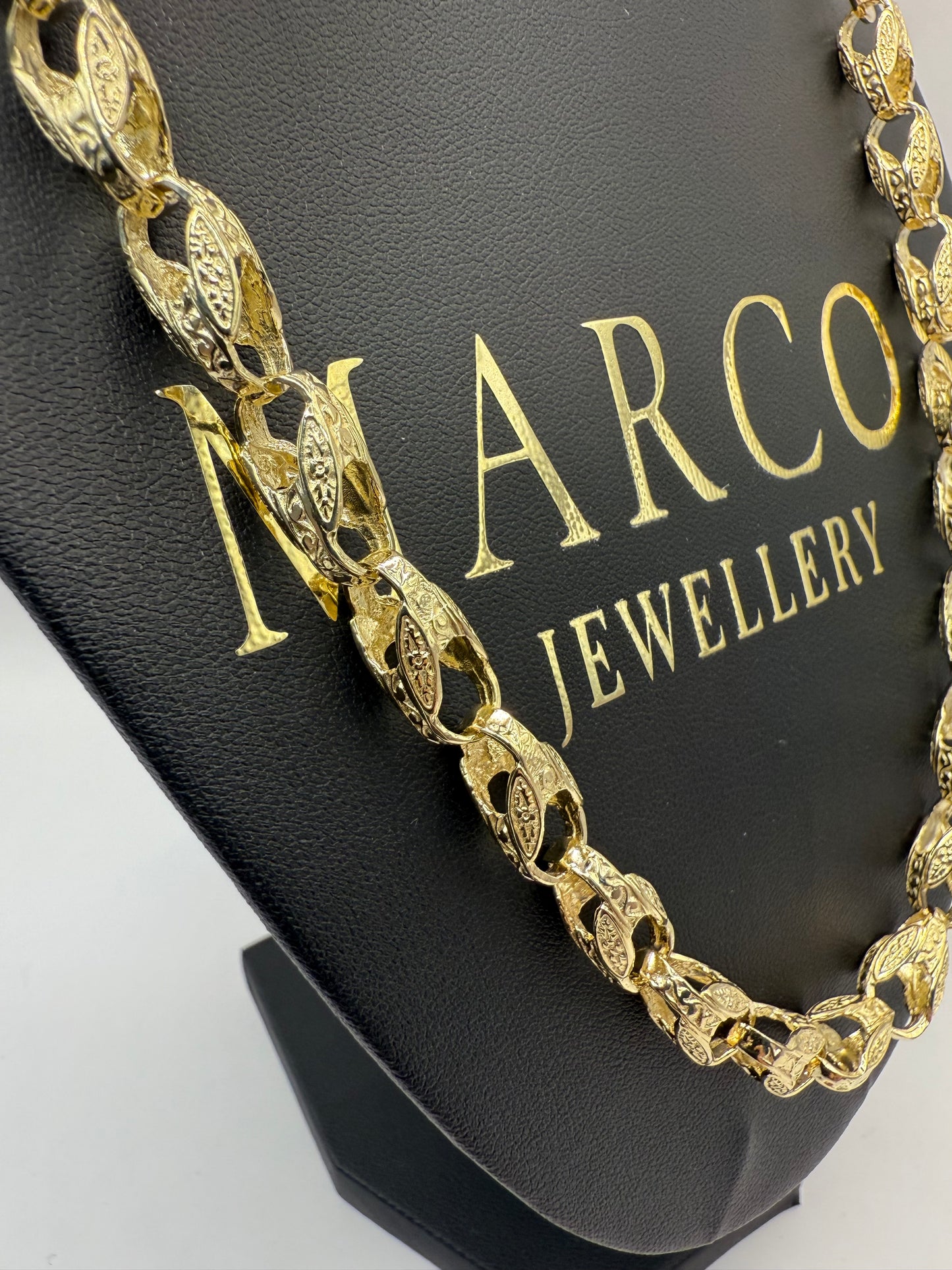9ct Gold Tulip Chain 22.5” 8mm 50.4g