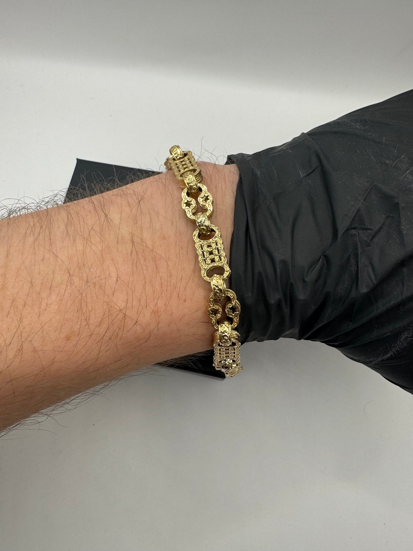 9ct Gold Stars & Bars Bracelet