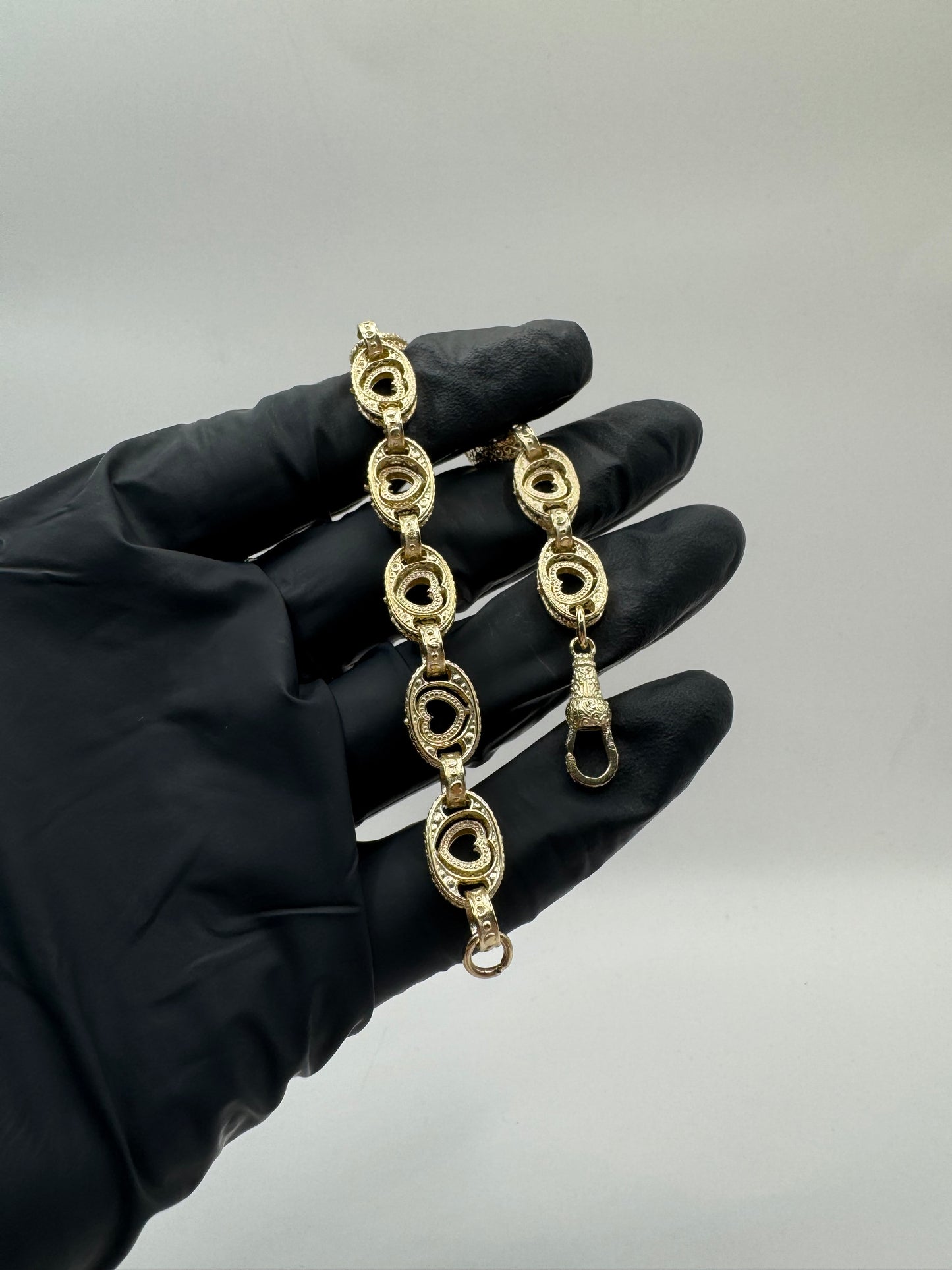 9ct Gold Spinning Heart Bracelet