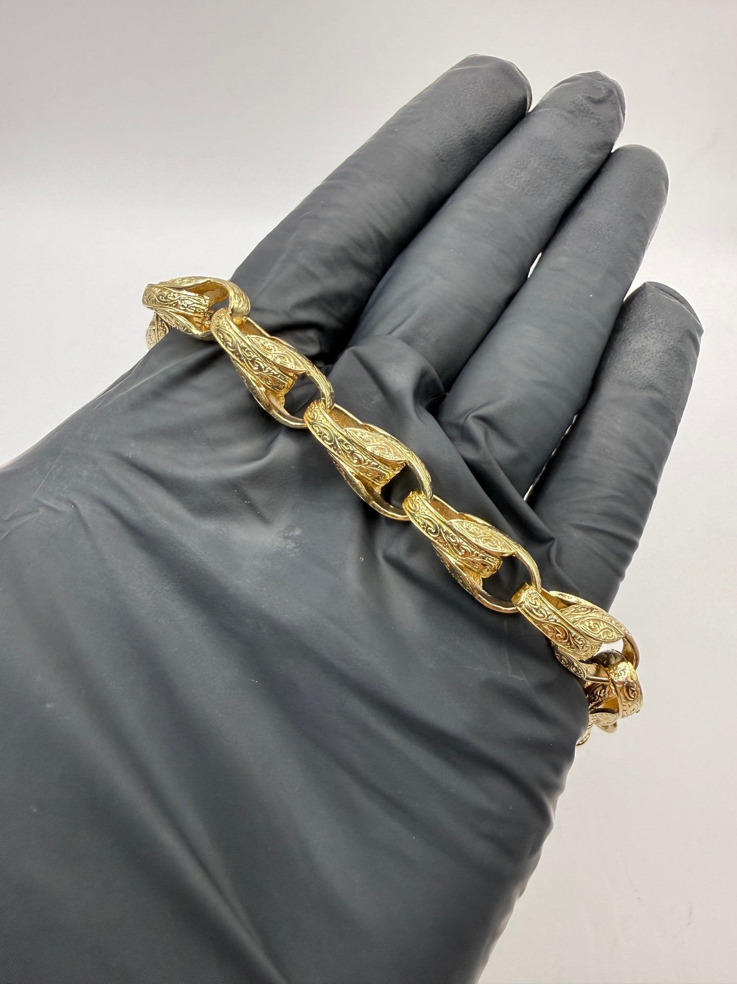 9ct Gold Tulip Bracelet 8.75" 9mm 26.6g