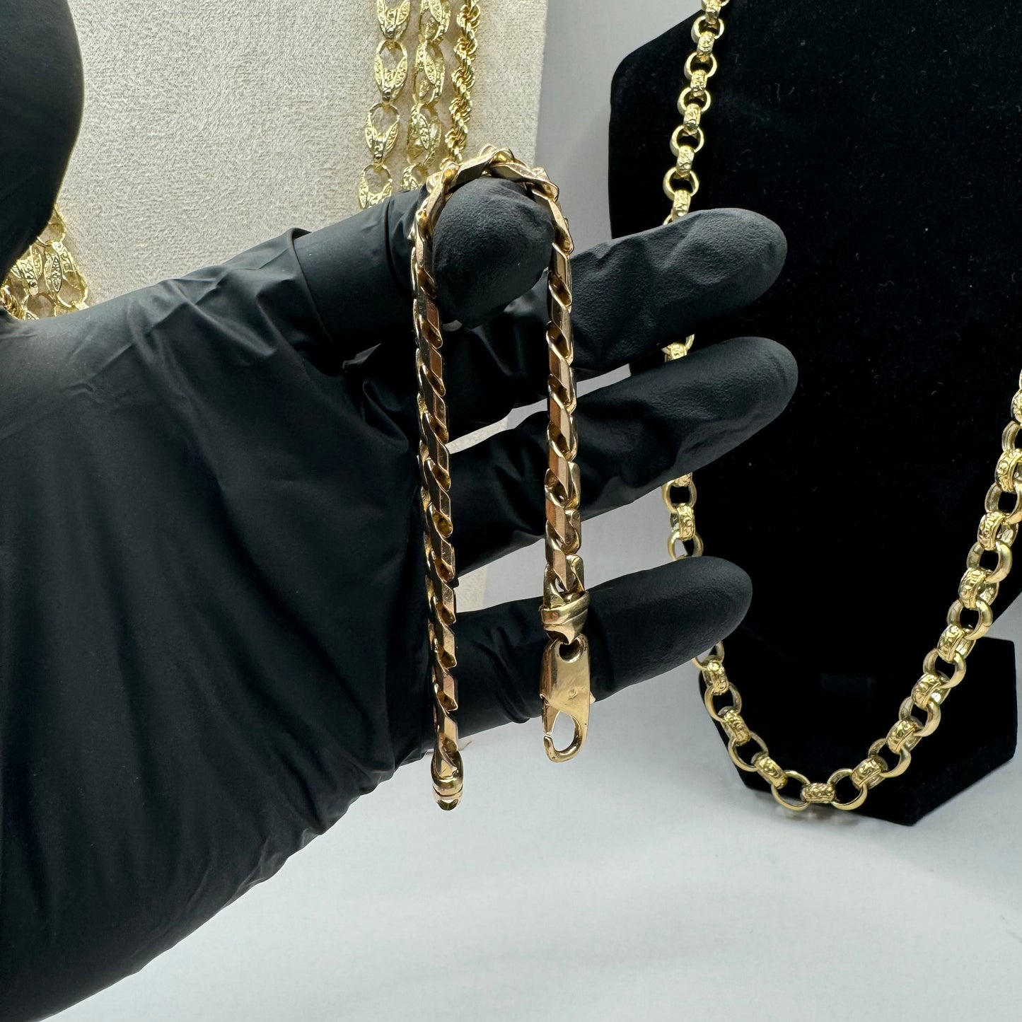 9ct Solid Gold Curb Bracelet