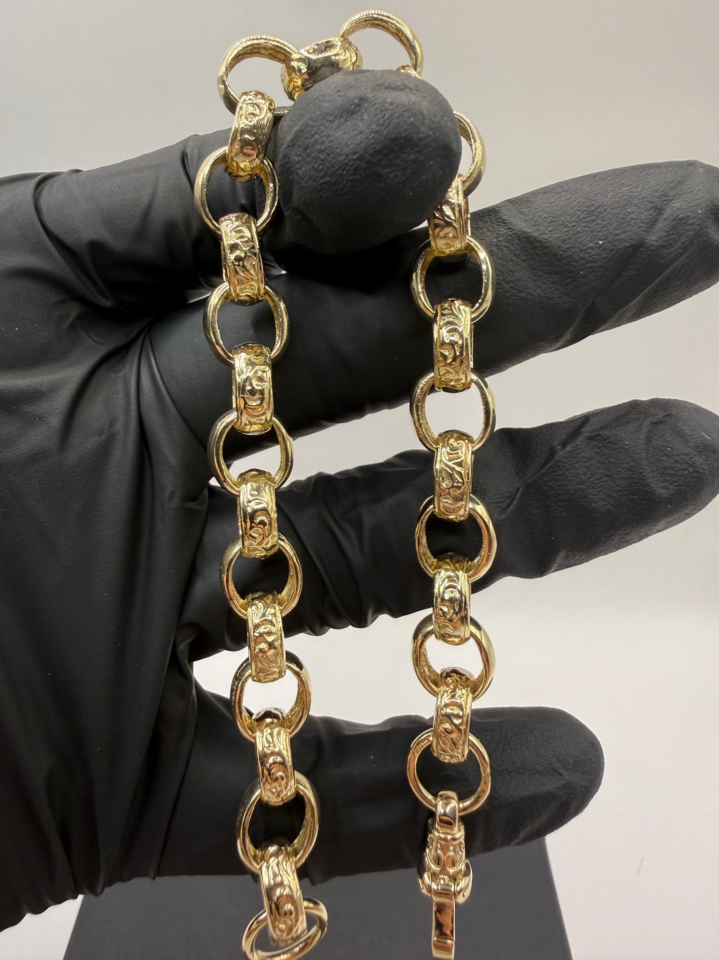 9ct Gold Belcher Bracelet 9" 10mm 26.54g